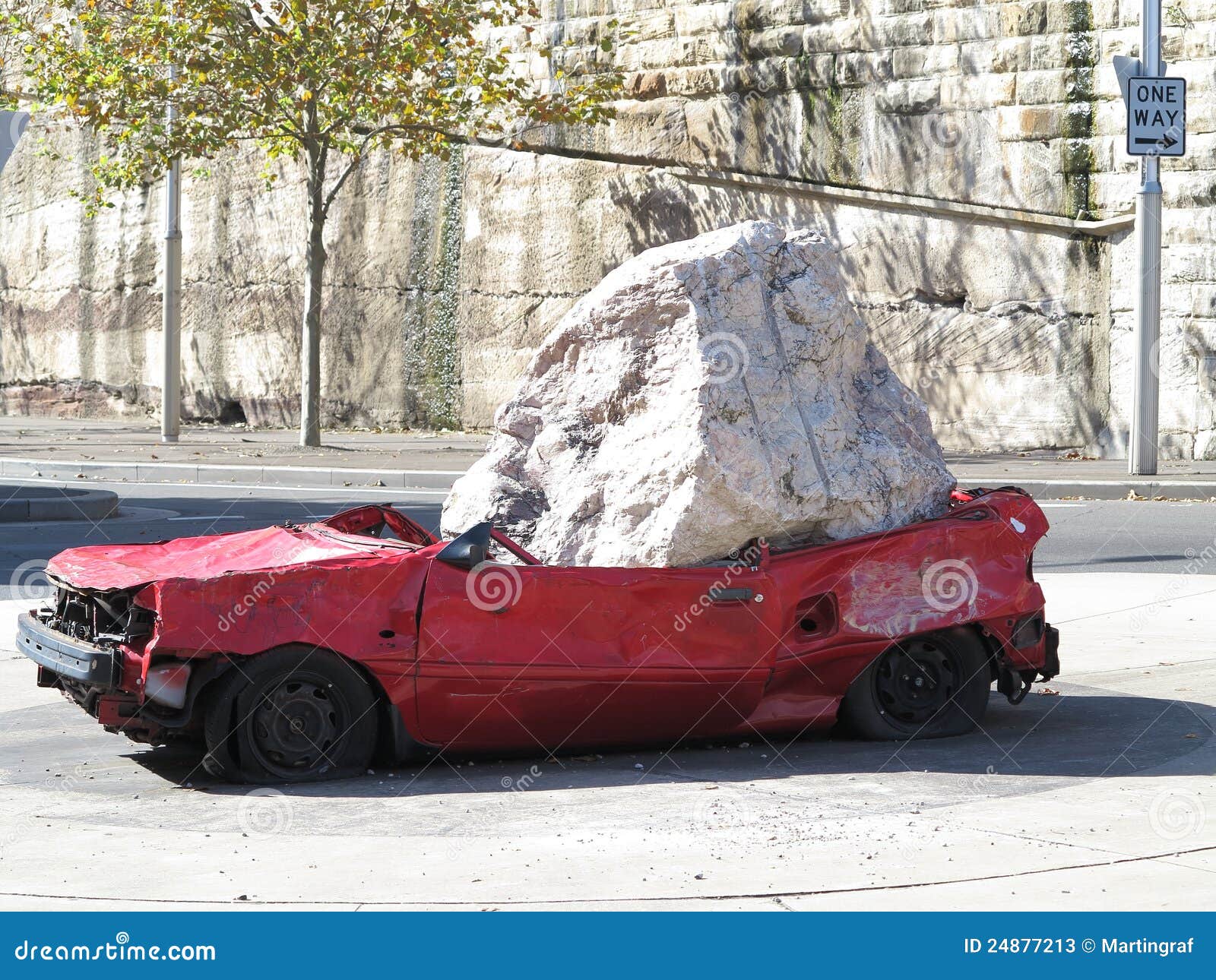 car-crushed-rock-24877213.jpg