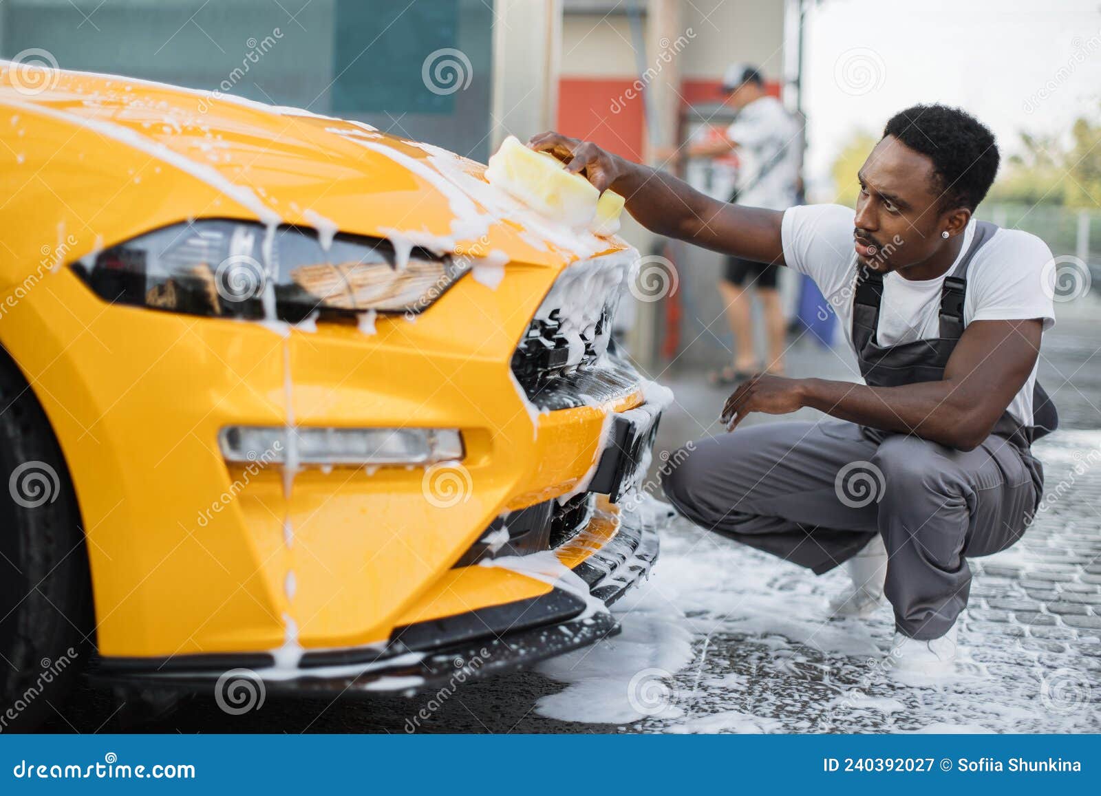 Sige Twisted onsdag Car Detailing Wash at Outdoors Car Wash Service. Stock Image - Image of  clean, foam: 240392027