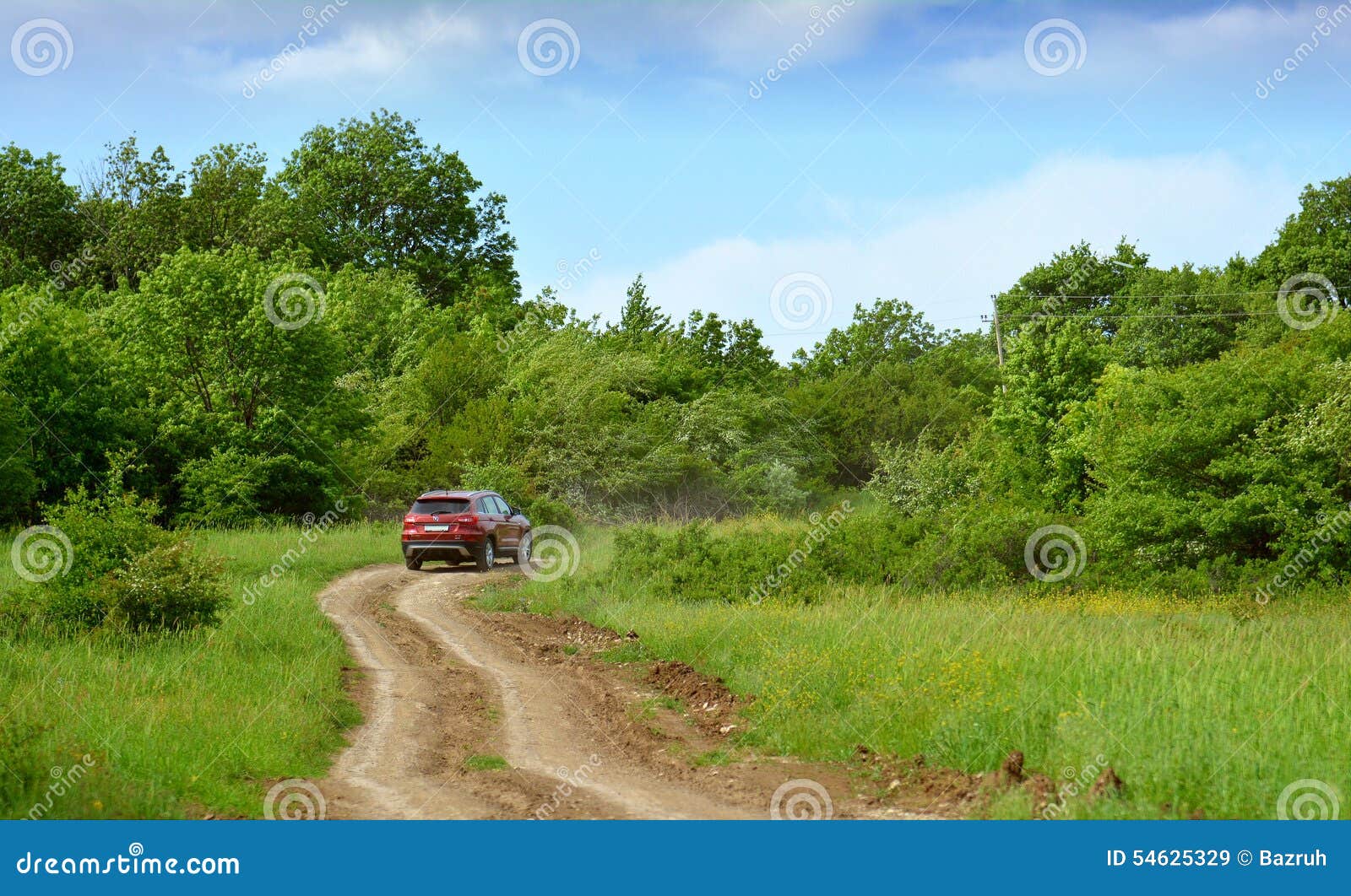 Car on dirt road editorial stock image. Image of drive 54625329