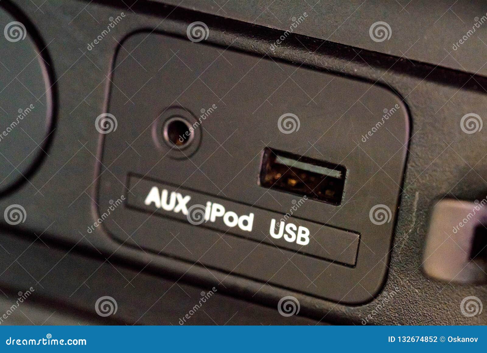 Aux And Usb Port For Car - Car Port Image HD