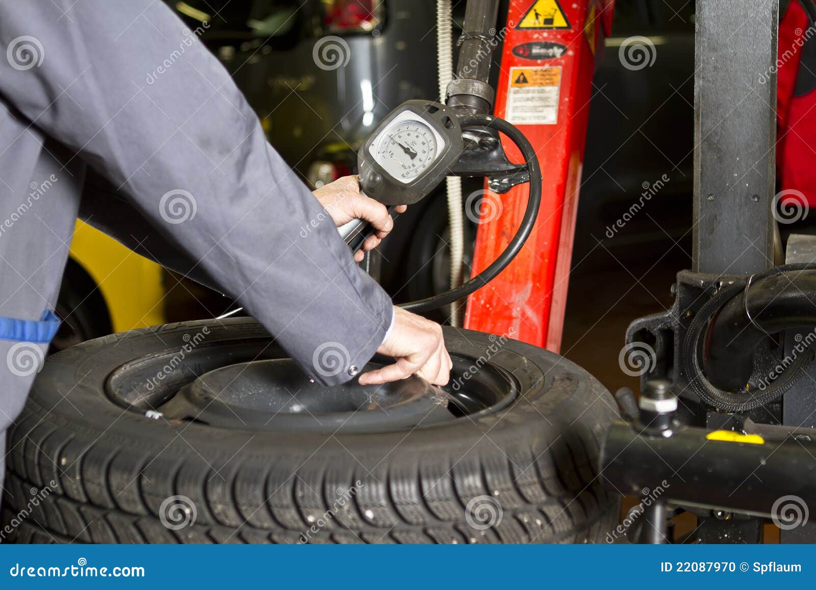 Car Tyre Pressure stock photo. Image of instrument, tyre 22087970