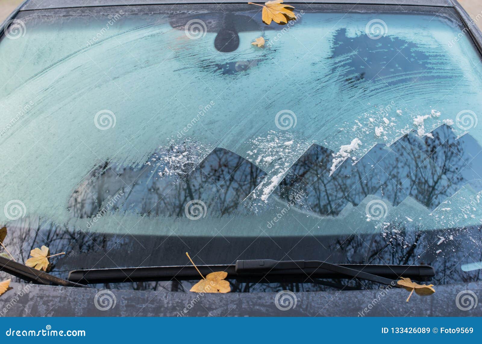 Car Window Frozen To Winter Start Stock Image Image of beginning