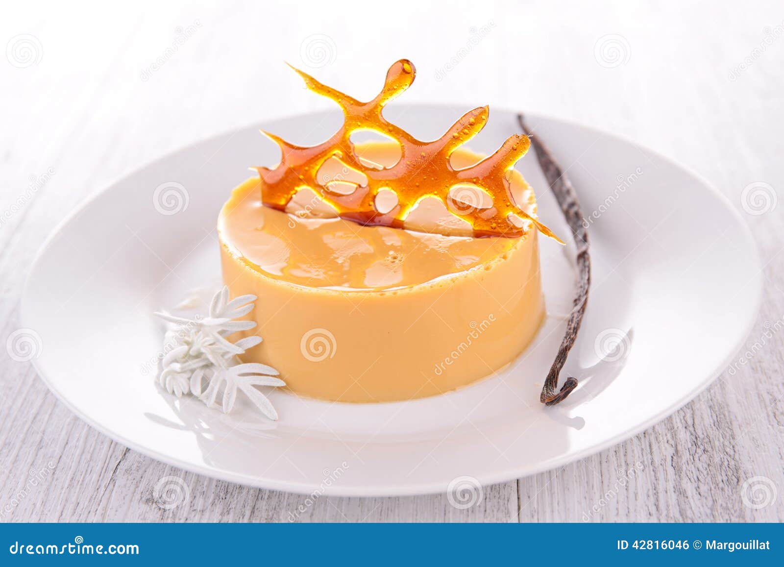 Caramel dessert stock photo. Image of caramel, plate 42816046