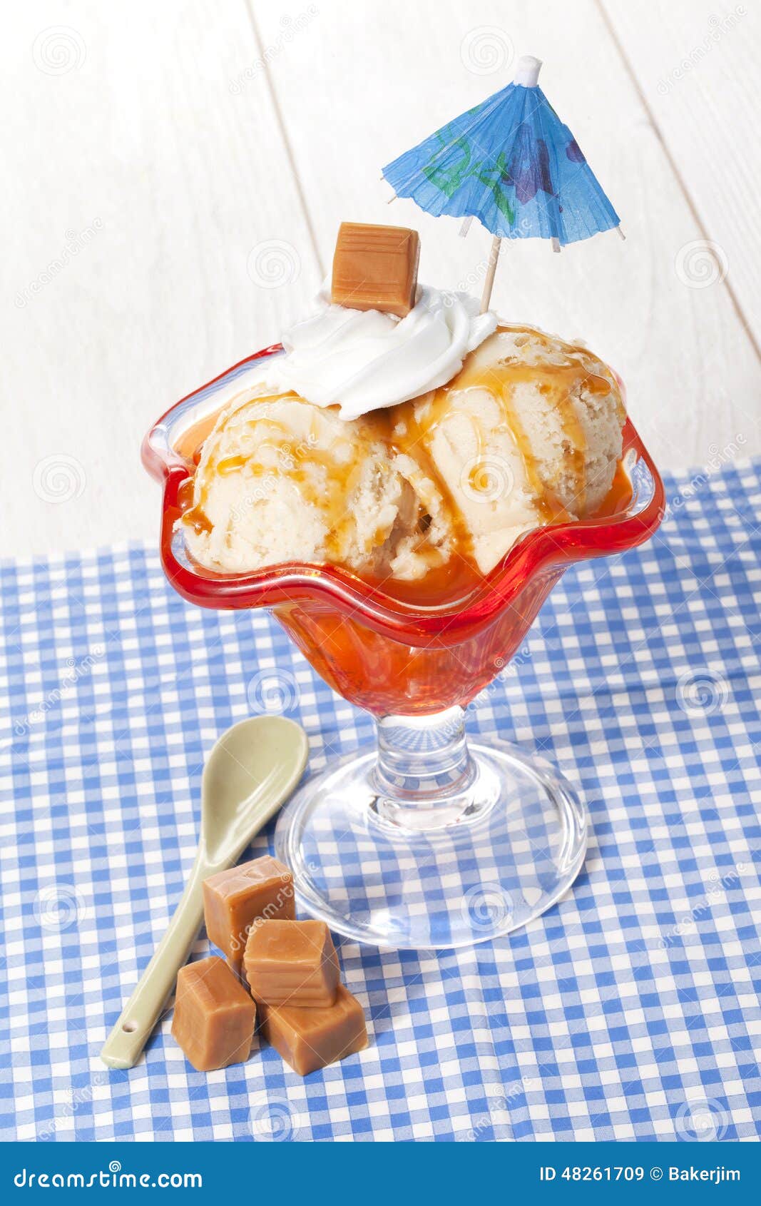 Caramel Ice Cream on the Cup Stock Image Image of melt, flavor 48261709