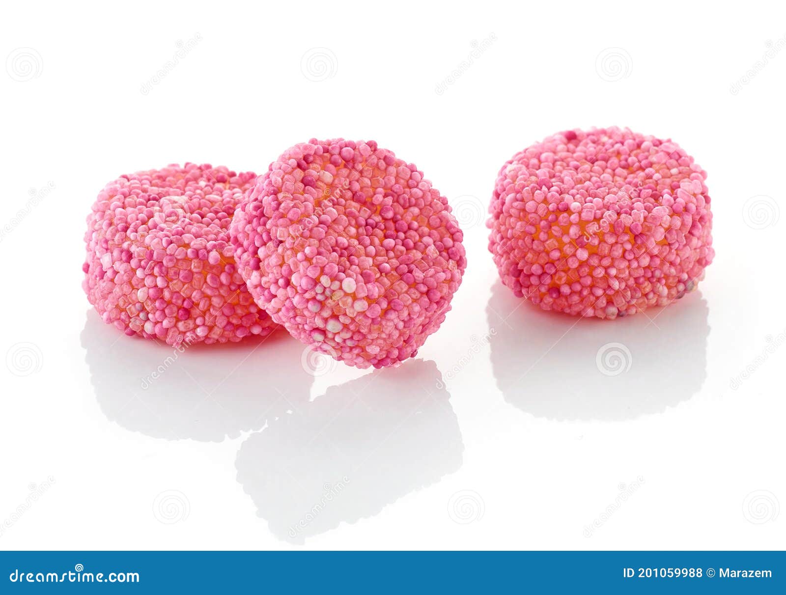 Caramelle Rosa Su Fondo Bianco Fotografia Stock - Immagine di