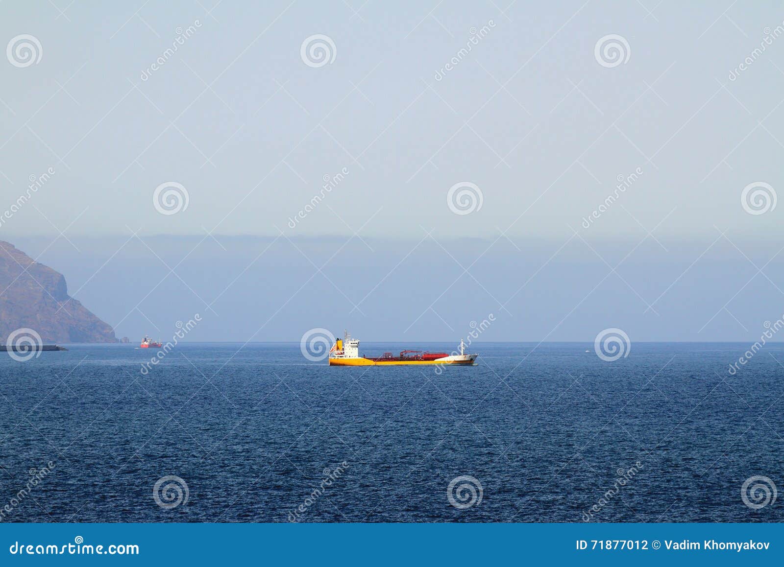 cargoship in sea