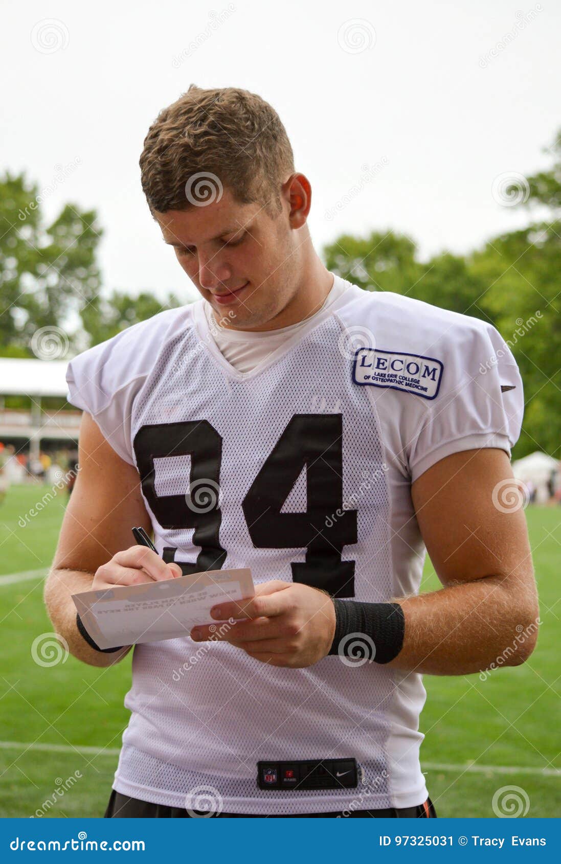 nassib browns jersey