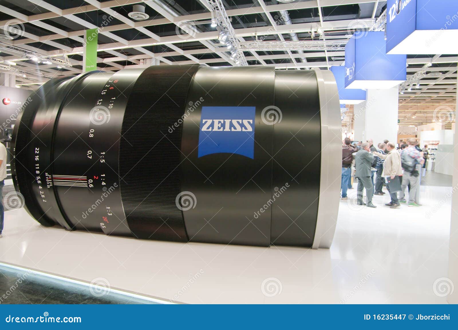 Carl zeiss optics maker editorial photography. Image of germany 16235447