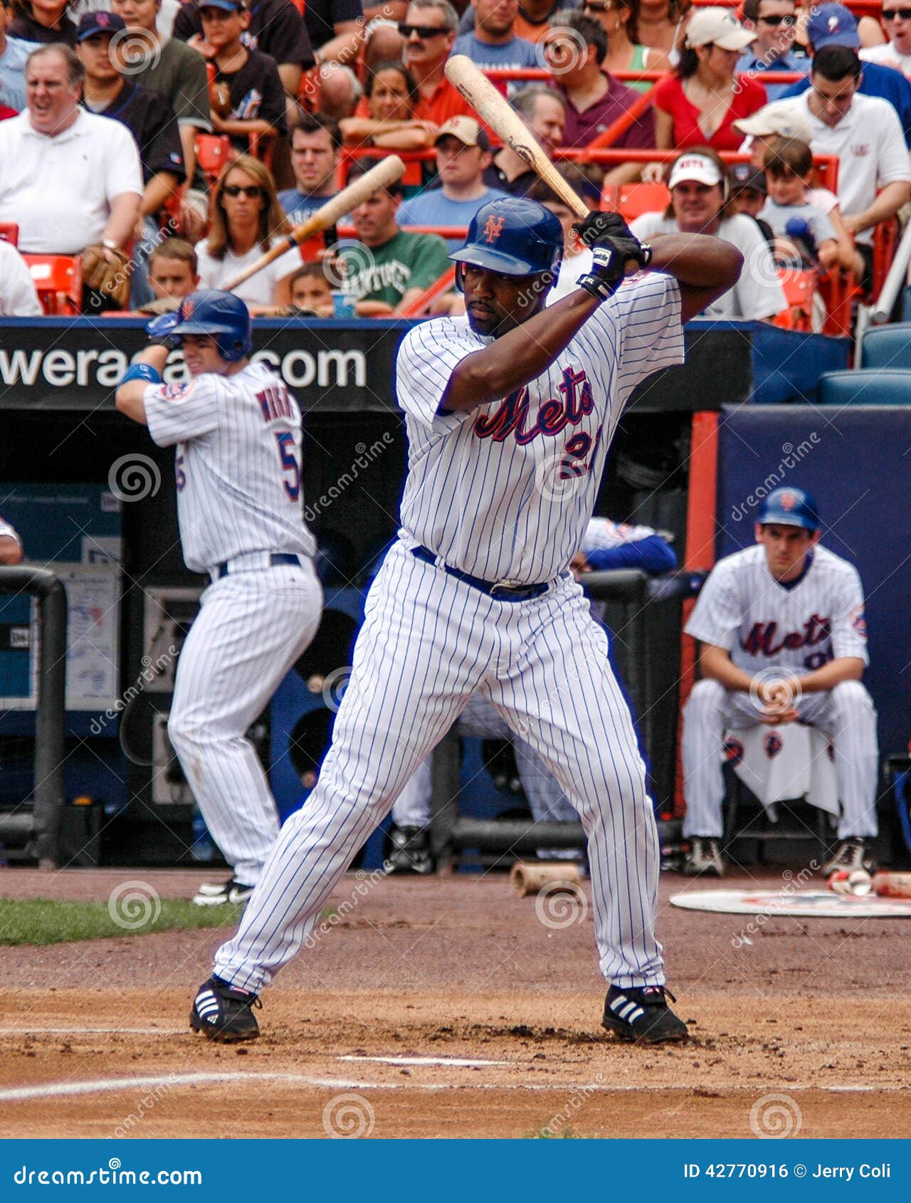 Carlos Delgado New York Mets Editorial Photo - Image of york, helmet:  42770916