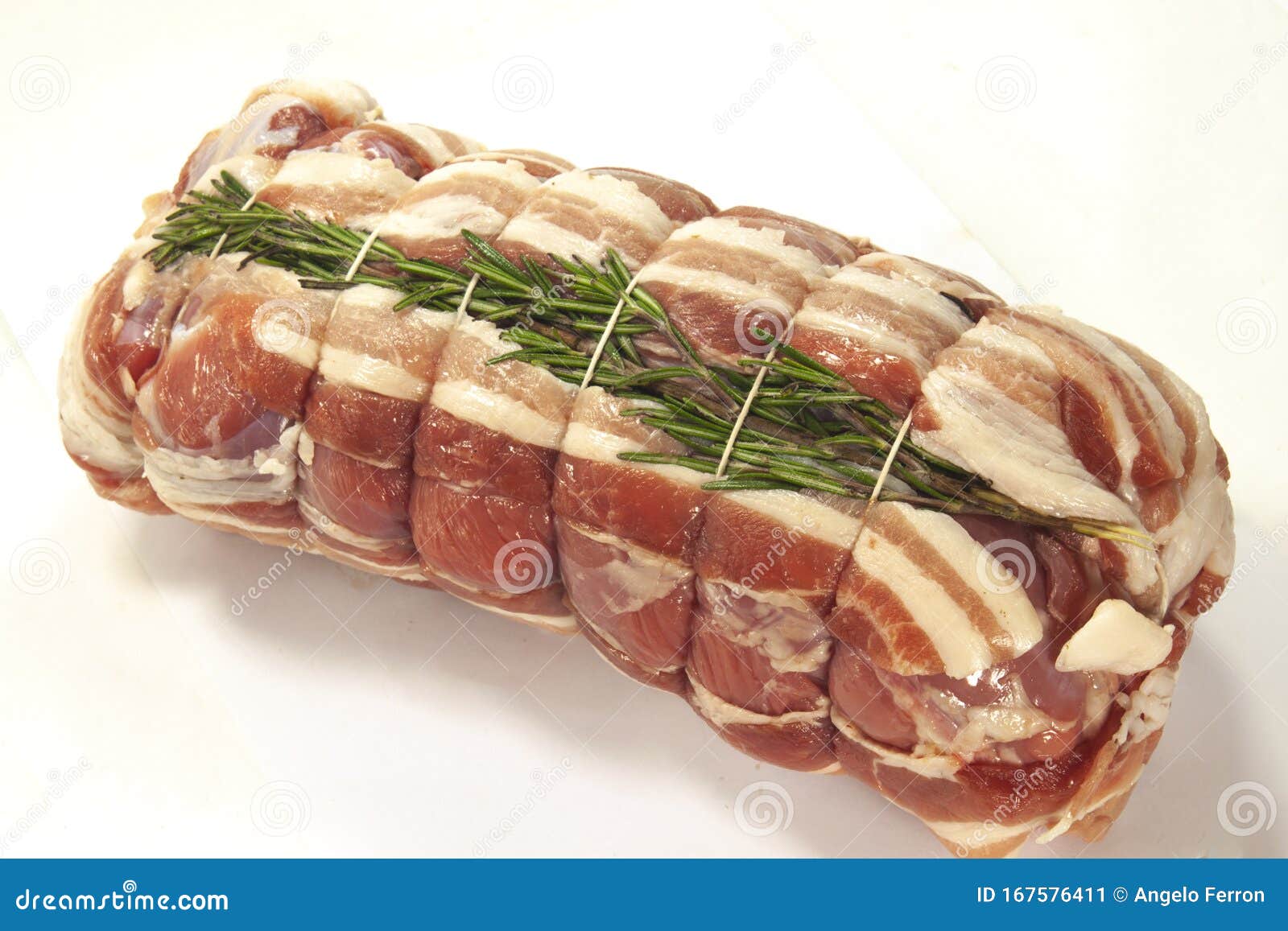 Carne De Bovino Descascada Recheada Para Assado De Natal Imagem de Stock - Imagem de macho, cerimônia: 167576411 Carne De Bovino Descascada Recheada Para Assado De Natal Imagem de Stock - Imagem de macho, cerimônia: 167576411