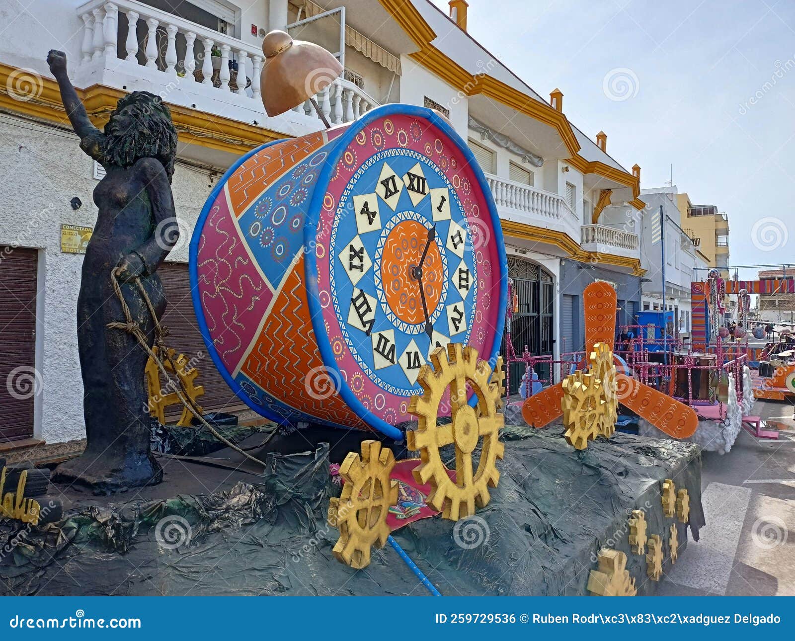 Carnival float in Chipiona editorial photo. Image of vehicle 259729536