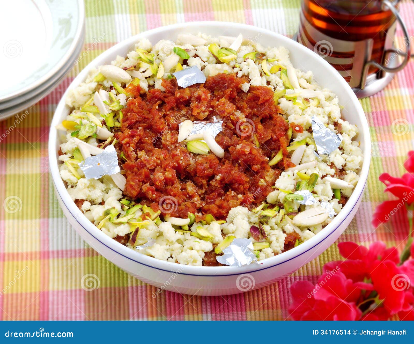 Carotte Halwa /Gajar Halwa photo stock. Image du amande 34176514