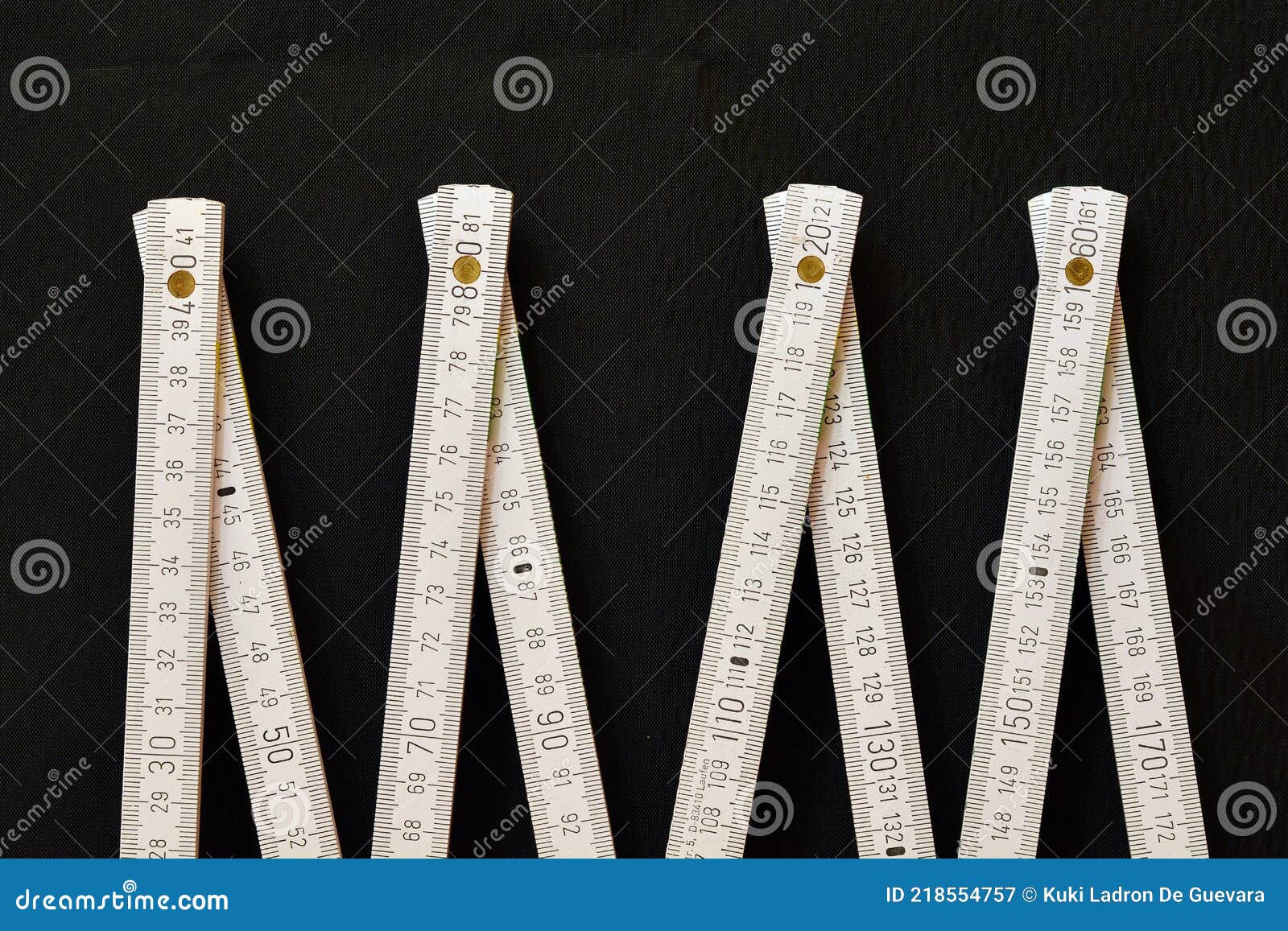 carpenter`s shingle meter