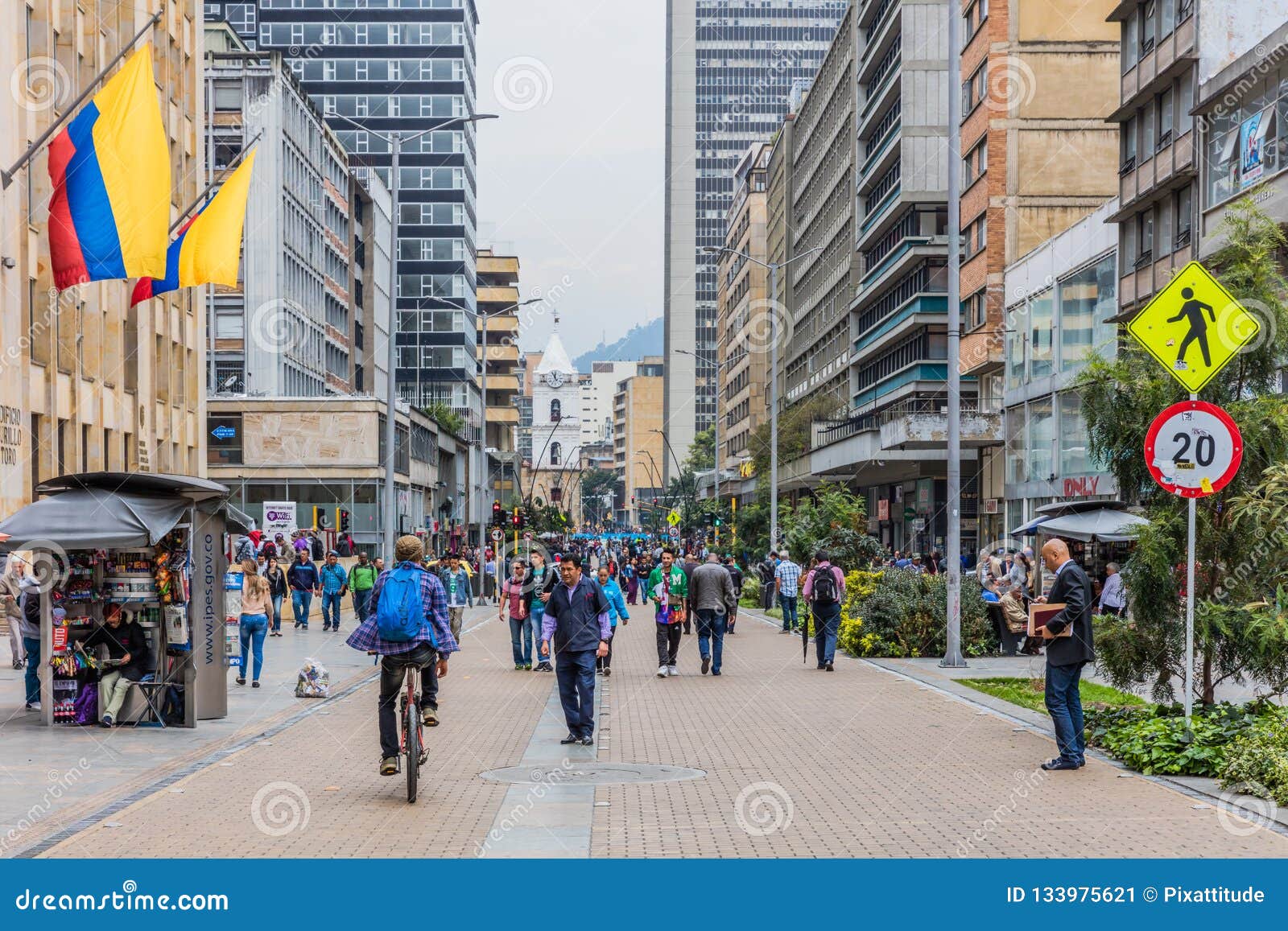 Arriba 39+ imagen carrera colombia