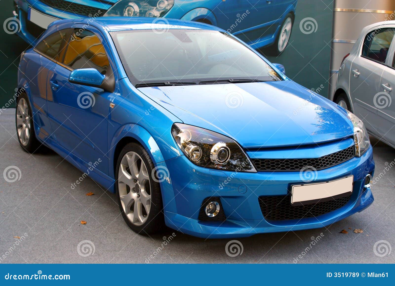 Carro azul novo imagem de stock Imagem de autom vel 