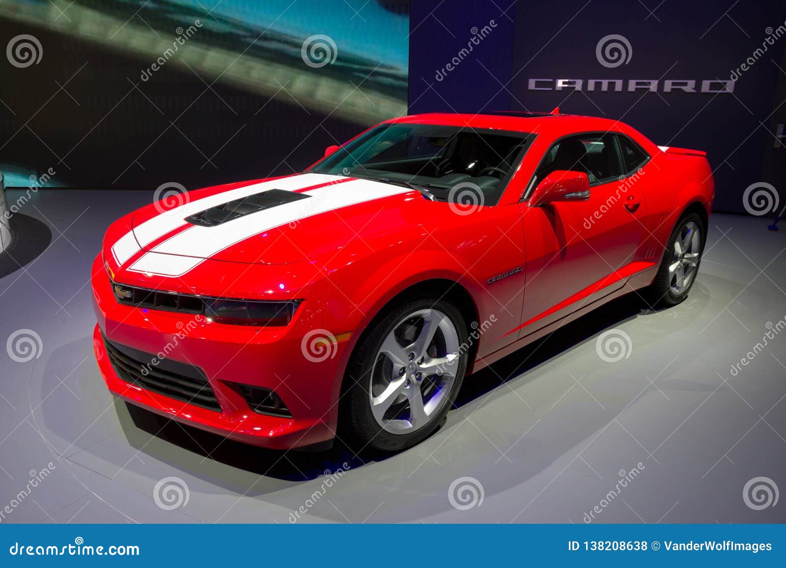 Carro De Esportes De Chevrolet Camaro Foto de Stock Editorial - Imagem de  negociante, evento: 138208638