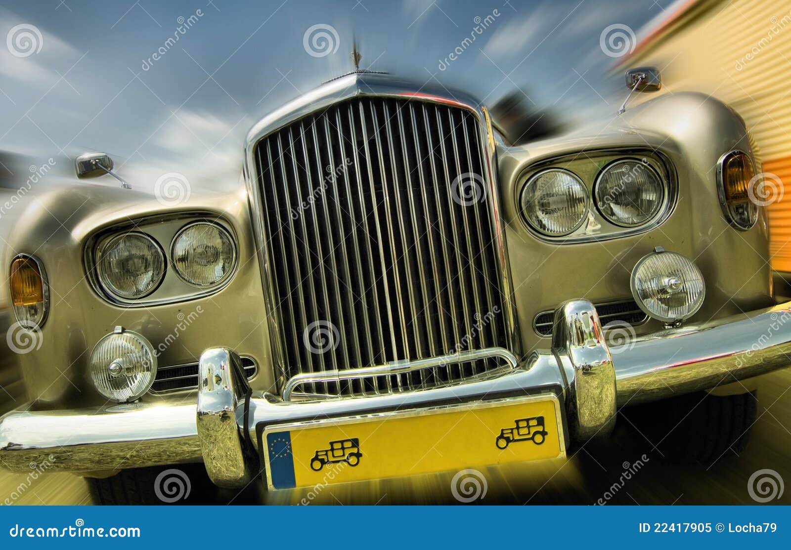 Carro inglês velho imagem de stock. Imagem de potência - 4990047