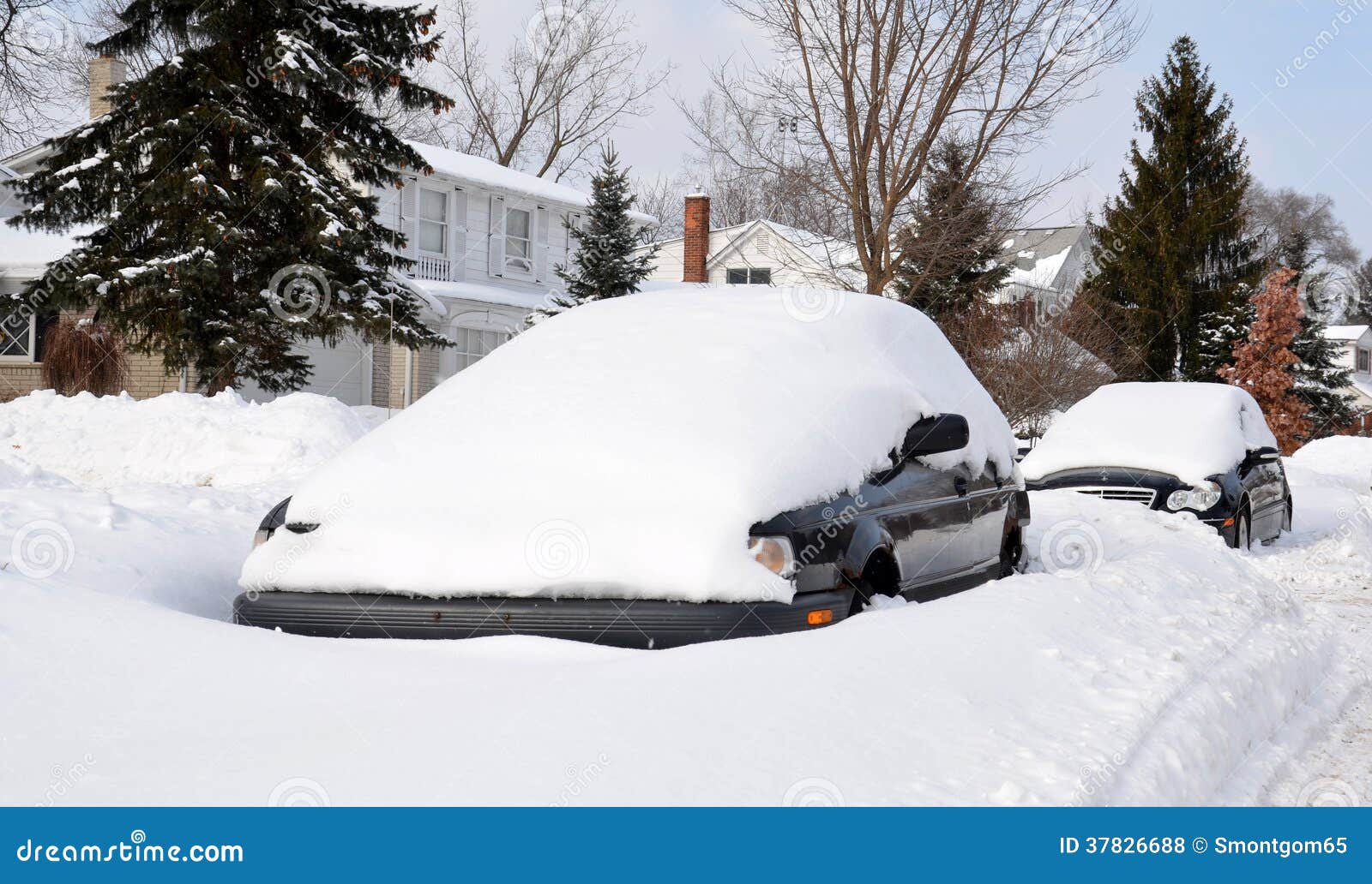 Cars buried in snow editorial stock photo. Image of blizzard 37826688