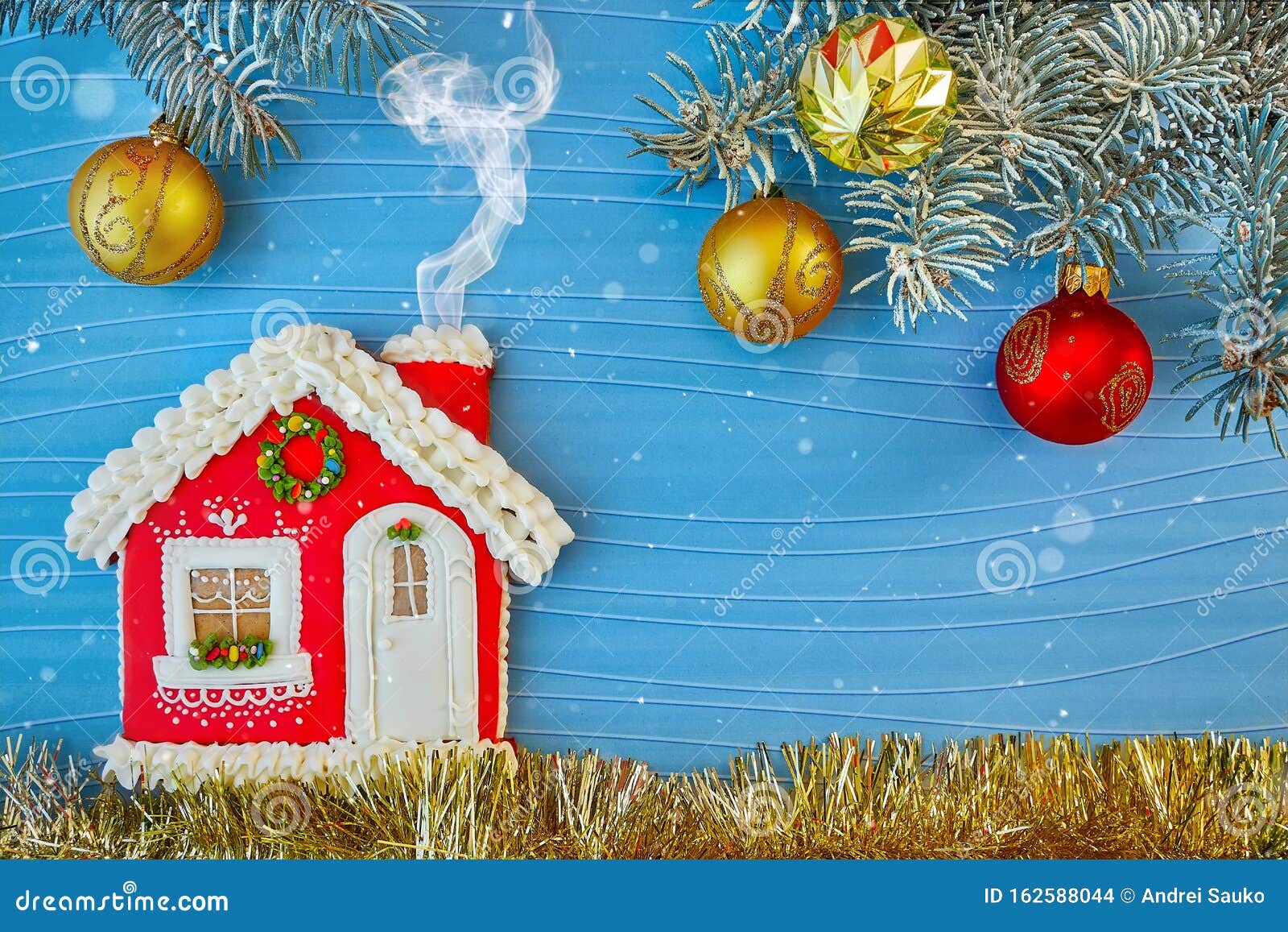 Cartão De Natal Com Uma Casa De Pão De Gengibre E Brinquedos Foto de Stock  - Imagem de natal, cozedura: 162588044