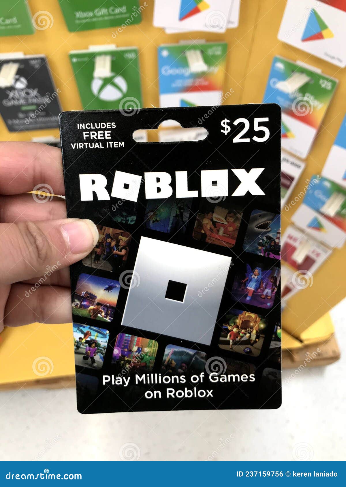 Como comprar e resgatar o cartão presente do Roblox no jogo