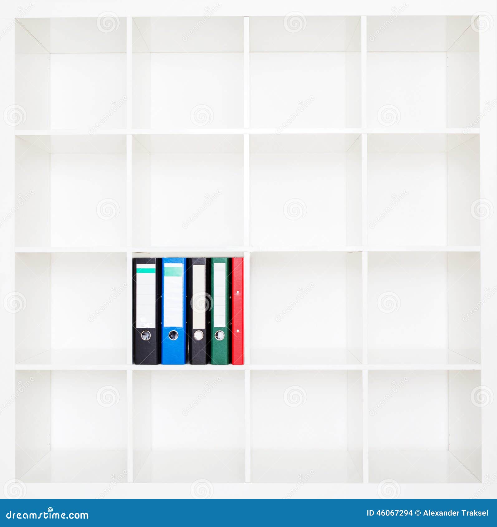Stanti Da Ufficio cartelle di archivio stanti sugli scaffali all ufficio Stanti Da Ufficio cartelle di archivio stanti sugli scaffali all ufficio