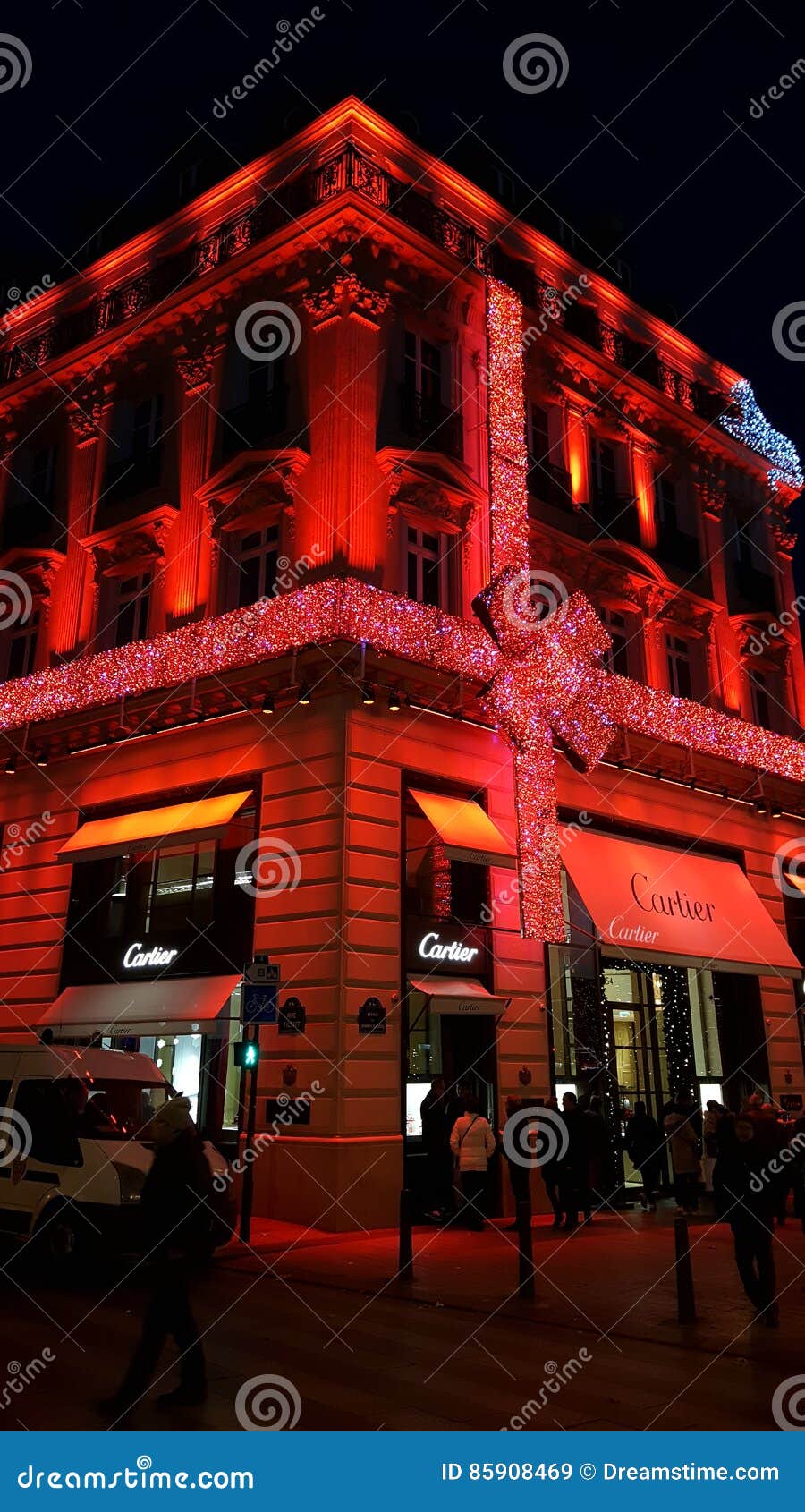 cartier store paris