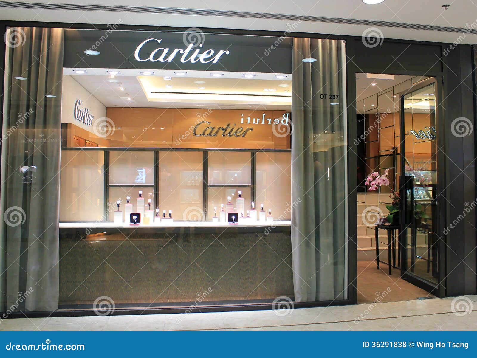 terminal 5 shops cartier