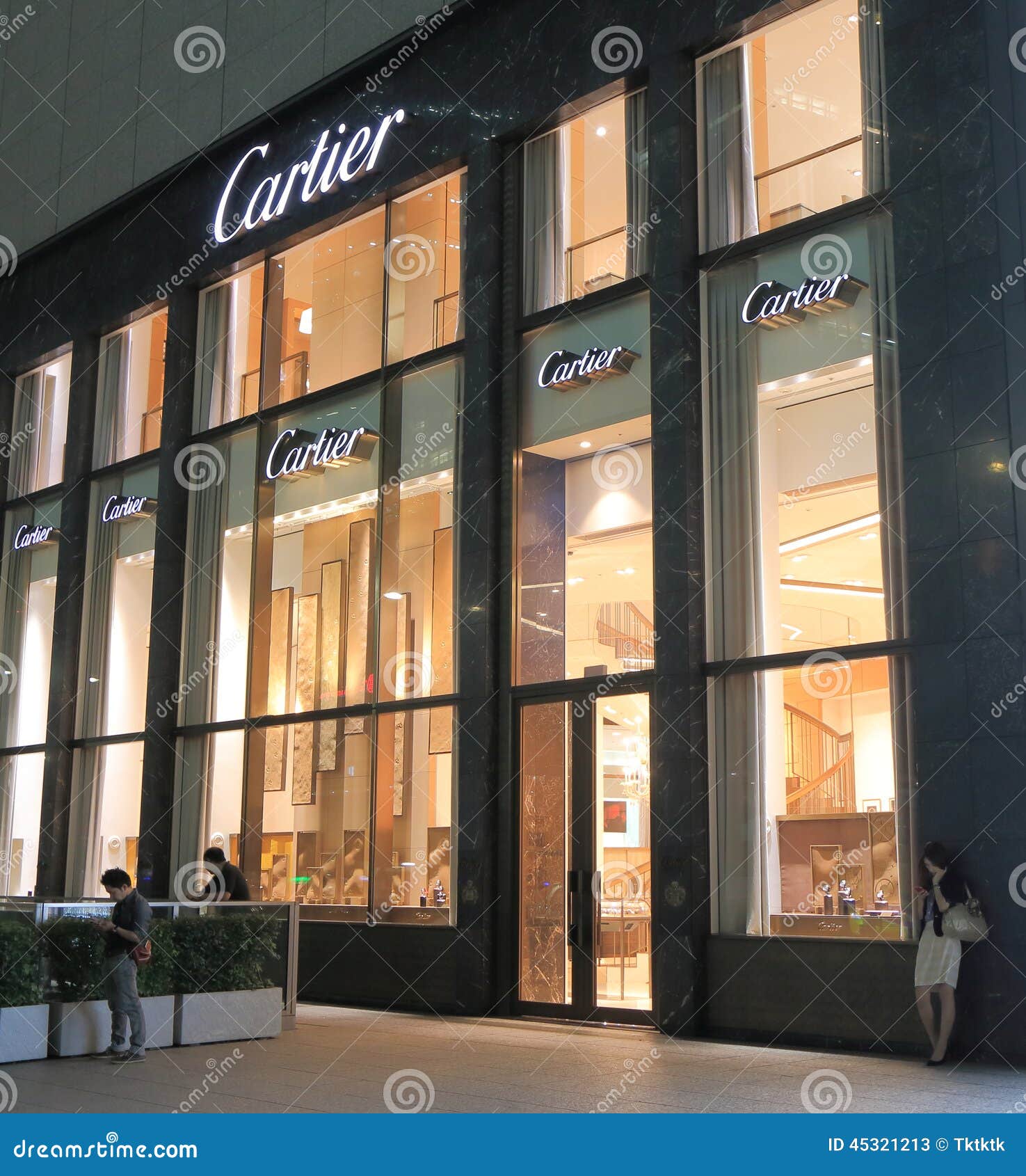 cartier boutique japan