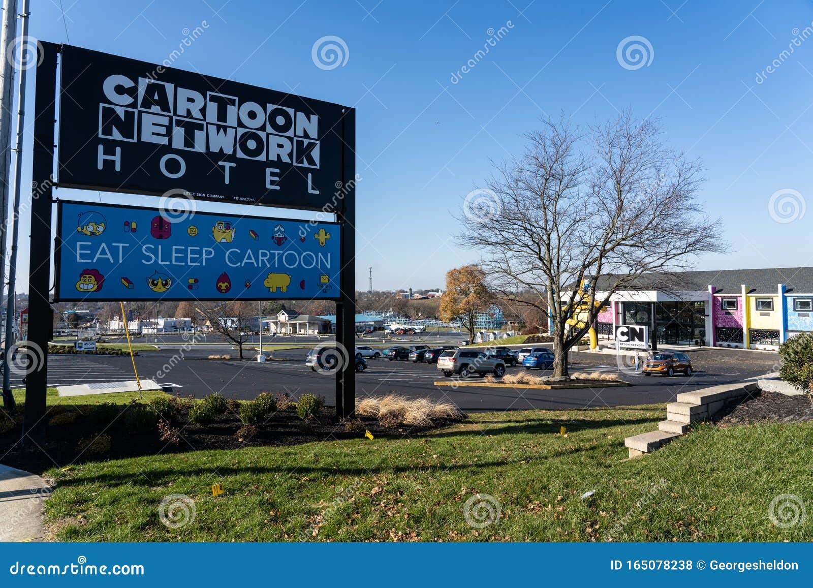 The Cartoon Network Hotel Sign Editorial Stock Image - Image of pool,  accommodation: 165078269