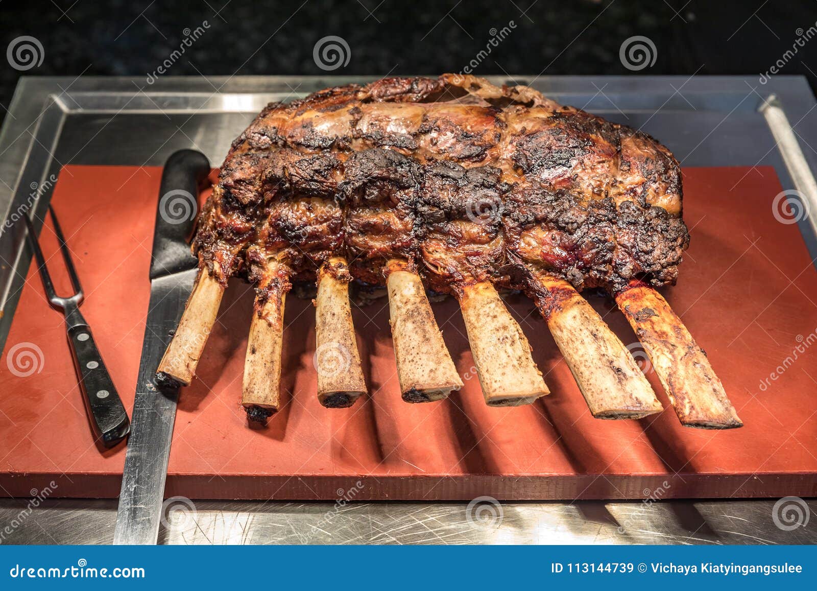 carving prime rib wagyu