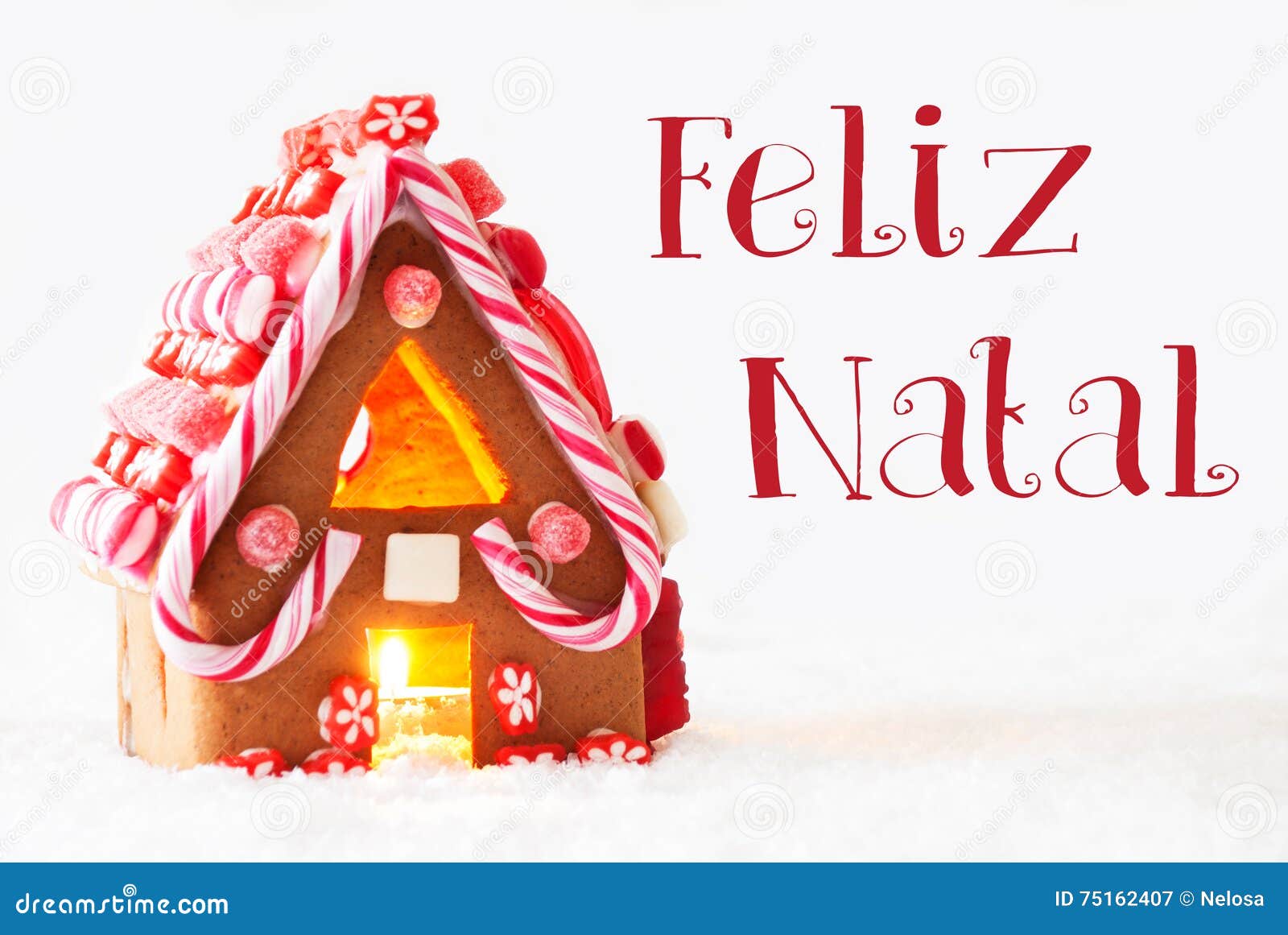 Casa De Pão-de-espécie, Fundo Branco, Feliz Natal Means Merry Christmas Imagem de Stock - Imagem de dezembro, gengibre: 75162407 Casa De Pão-de-espécie, Fundo Branco, Feliz Natal Means Merry Christmas Imagem de Stock - Imagem de dezembro, gengibre: 75162407