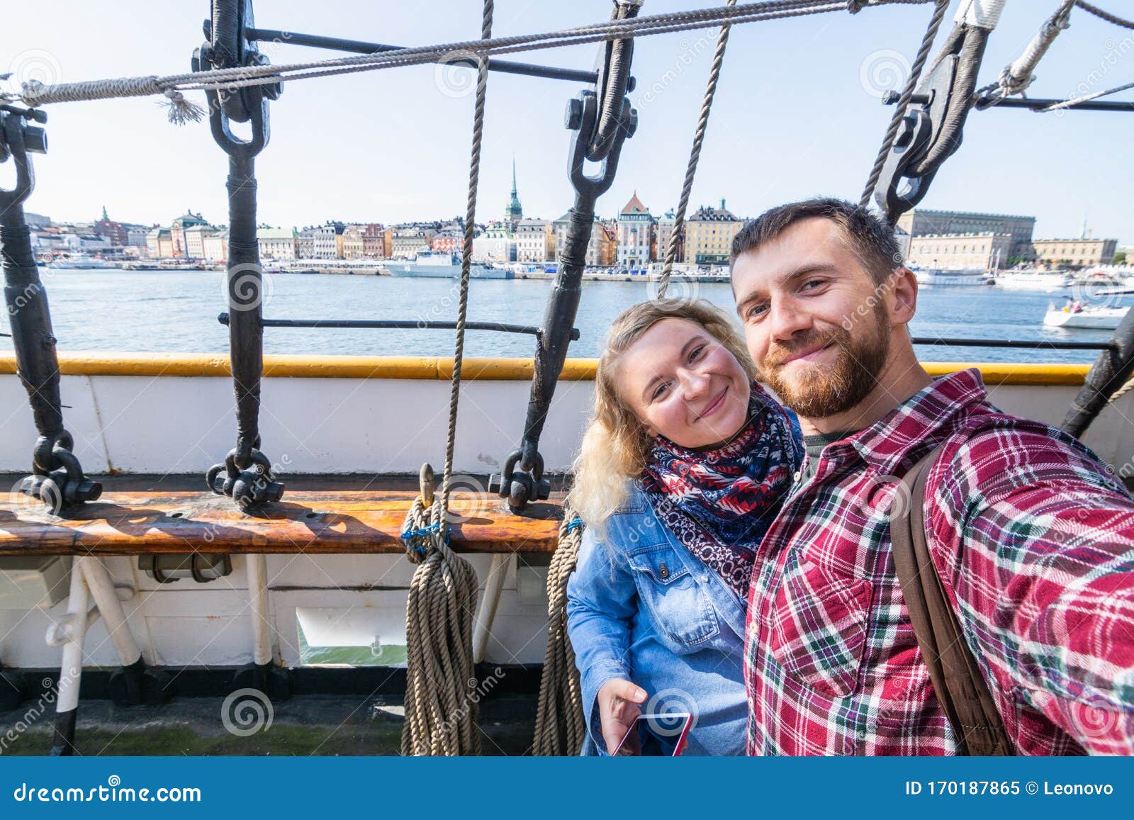 Fundo Turistas Em Estocolmo Sueco Escandinávia Pessoas Foto E