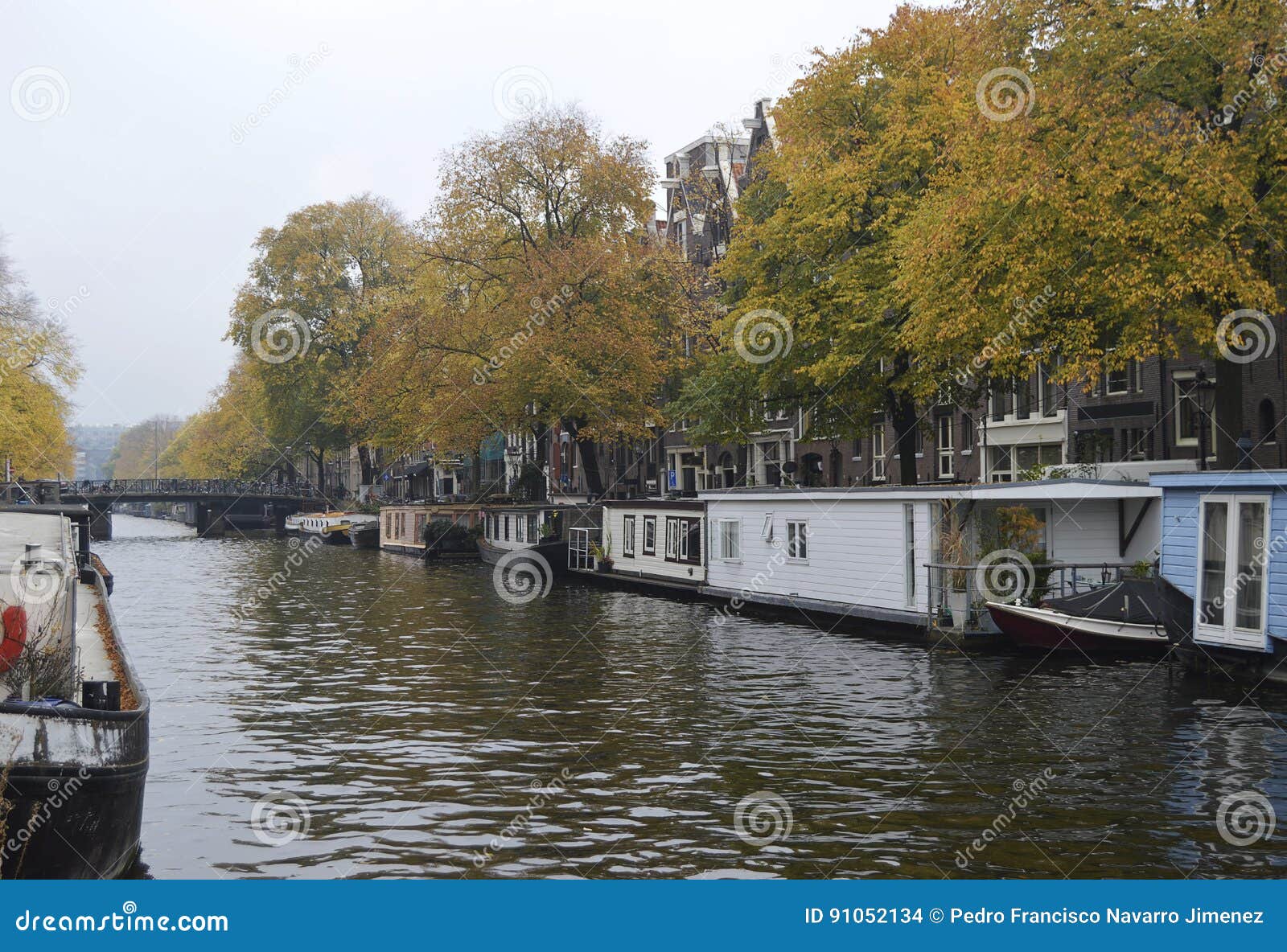 casas flotantes amsterdam houseboat canal