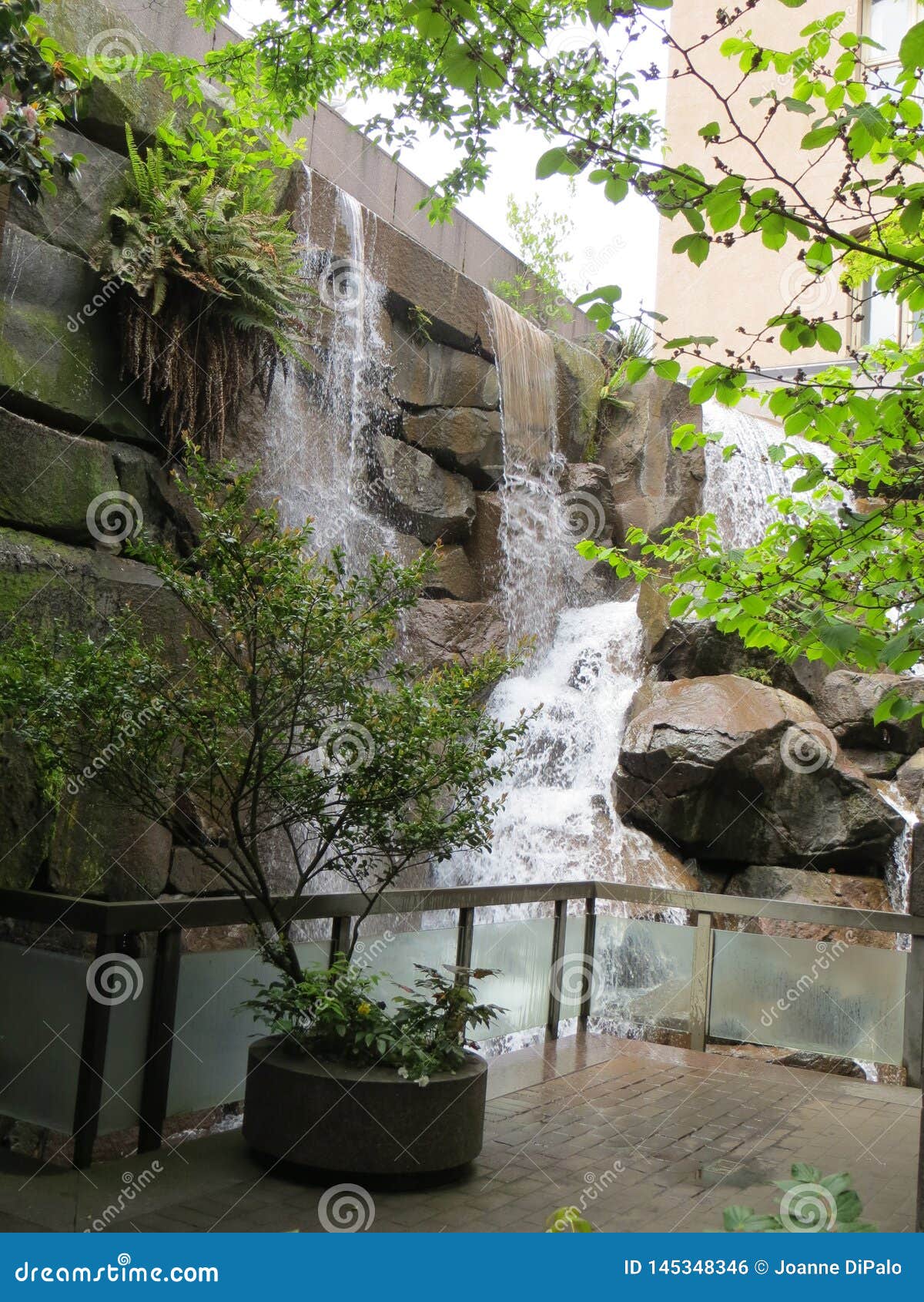 Cascade Pres De Place Pionniere A Vancouver Photo Stock Image Du Scene Place Cascade Pres De Place Pionniere A Vancouver Photo Stock Image Du Scene Place