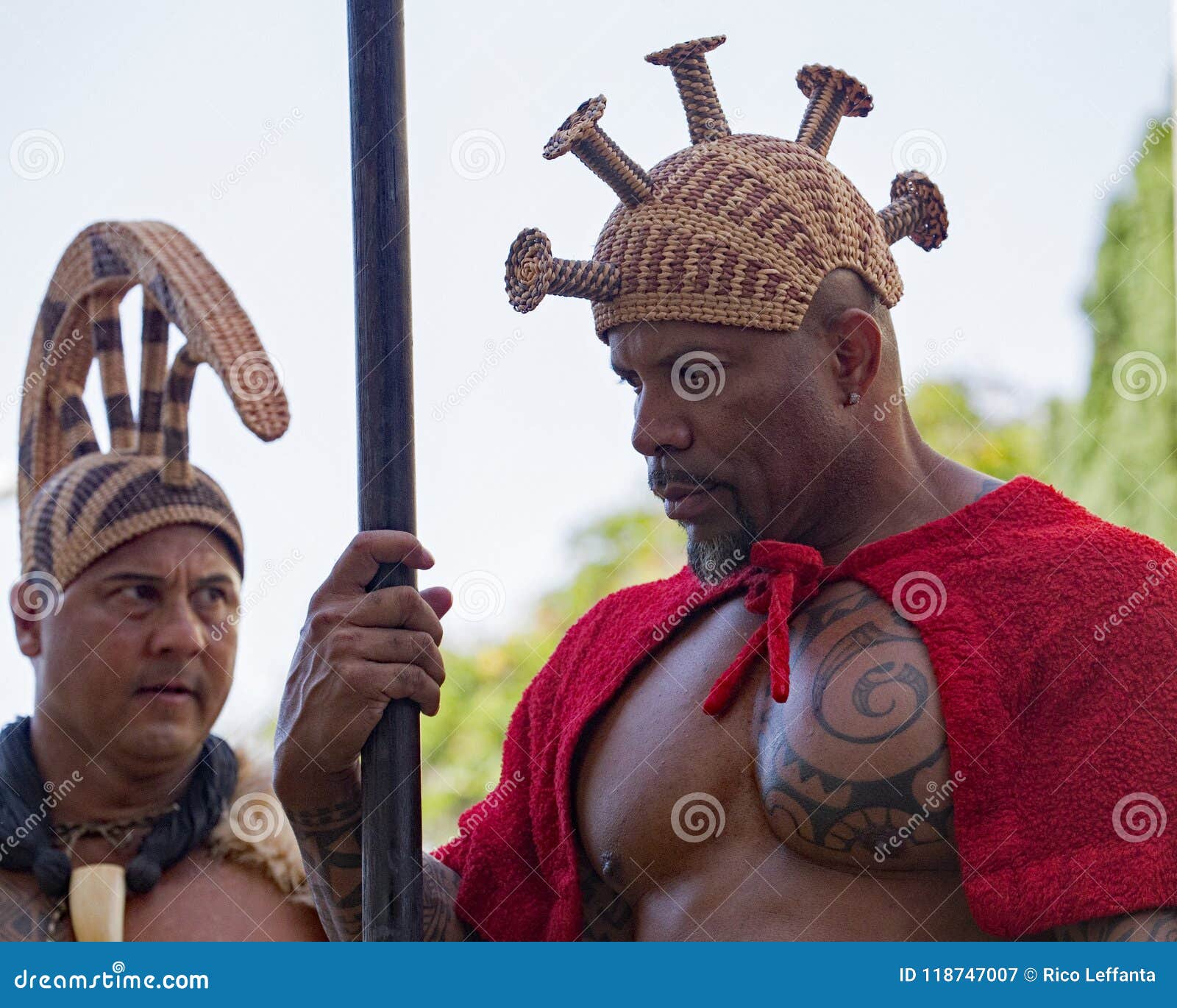 Casco guerrero imagen editorial. Imagen de hawaiano - 249283545, image size:1600x1370