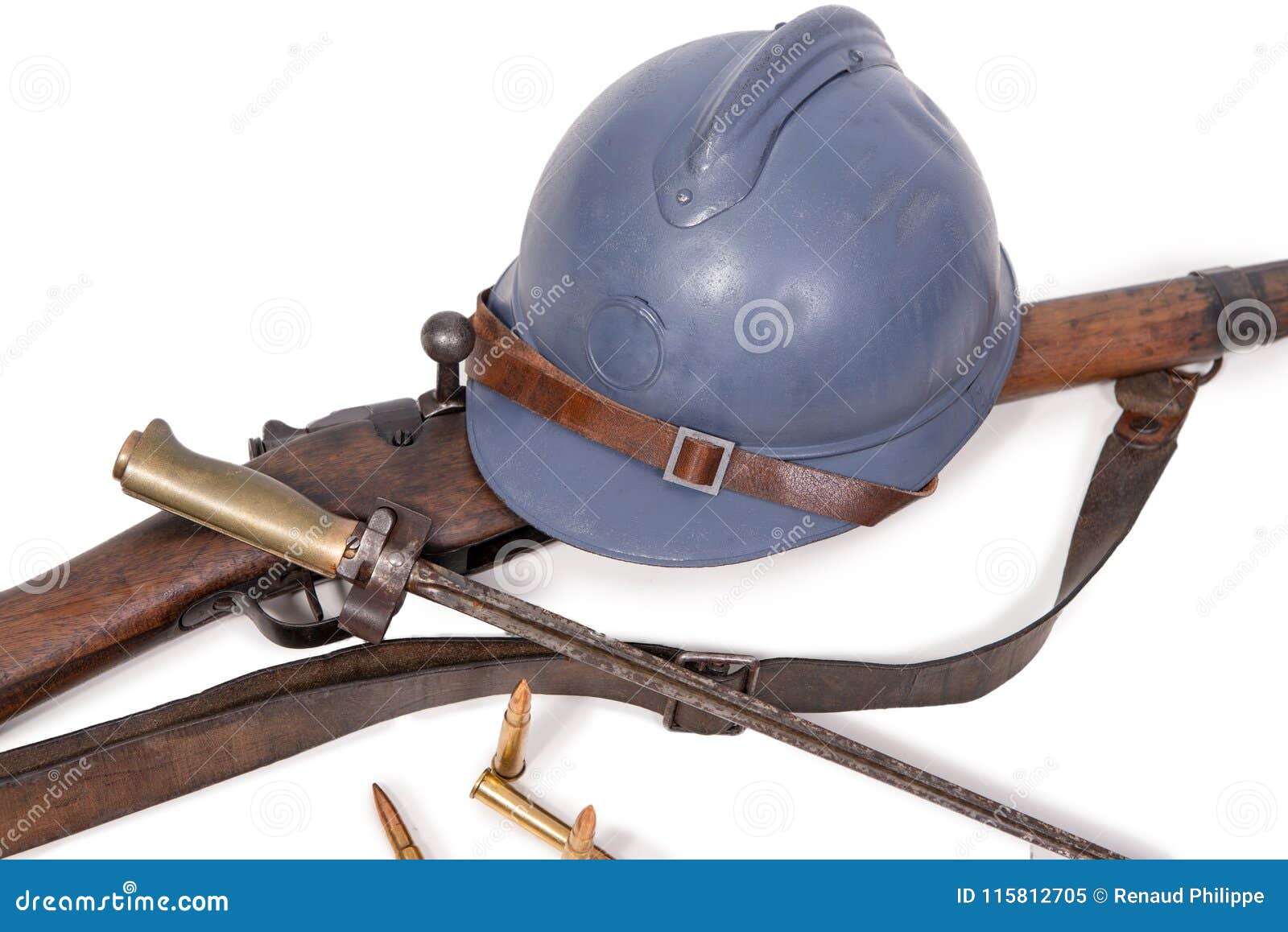 Casco Militar Francés De La Primera Guerra Mundial Con El Rifle En Pizca  Imagen de archivo - Imagen de conmemoraciones, noviembre: 115812705