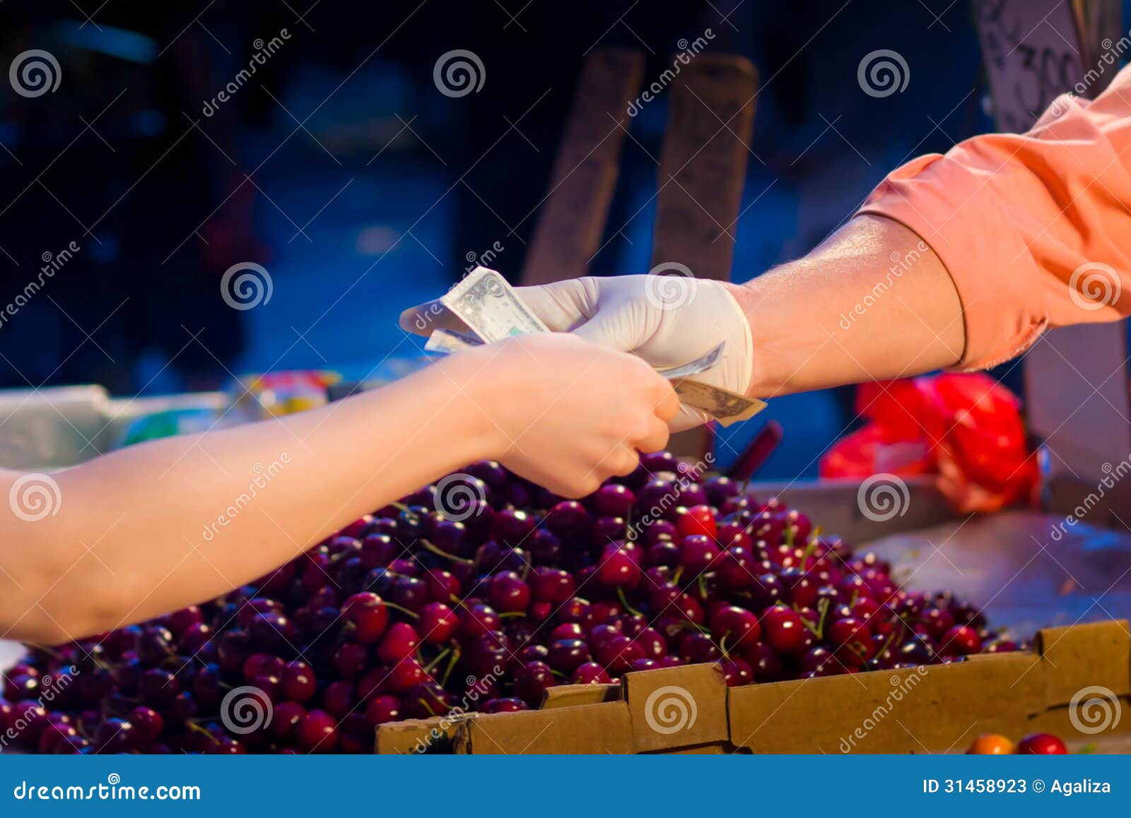 Cash Exchange at Street Fruit Stand Stock Image - Image of accept, business: 31458923