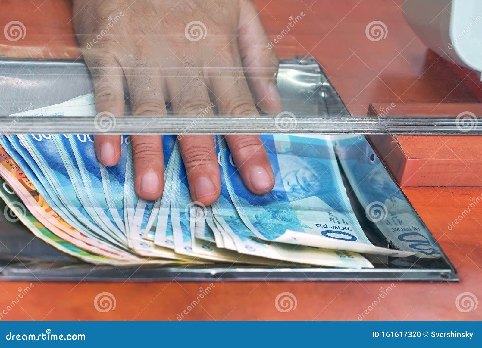 Банки в набережных челнах курс обмена валюты мегахеши в рубли биткоин