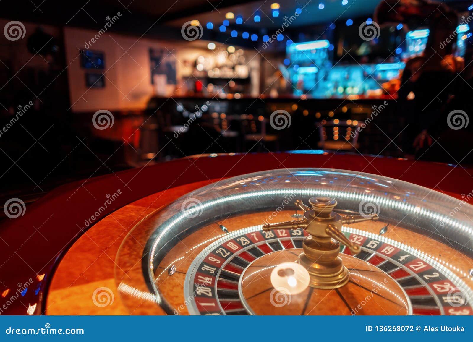 бар казино фото