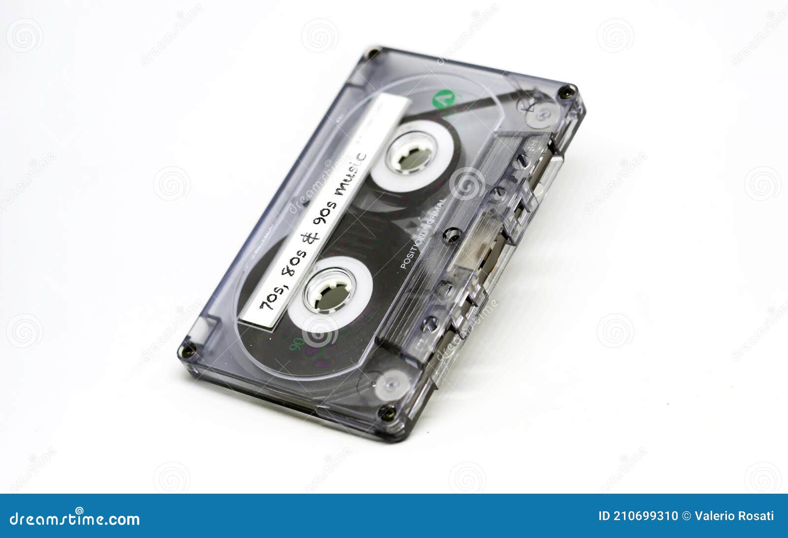 Cassette Audio Transparente Avec Musique Des Années 70 80 Et 90 écrite Sur  L'étiquette Adhésive. Technologie Obsolète Photo stock - Image du eighties,  désuet: 210699310