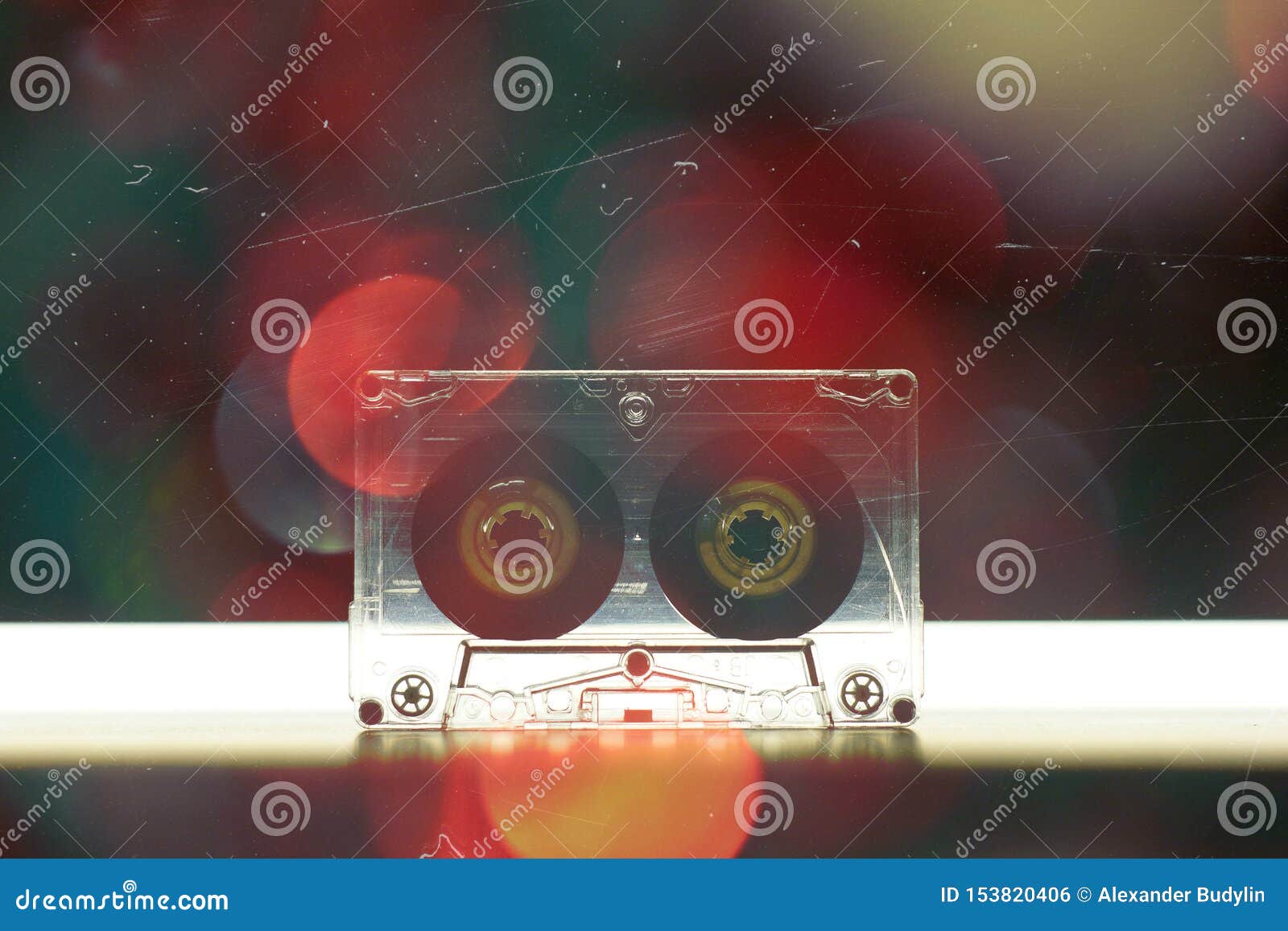Cassette Sonore Pour Le Cru De Jeu De Nostalgie De Musique Photo stock -  Image du wallpaper, musique: 153820406