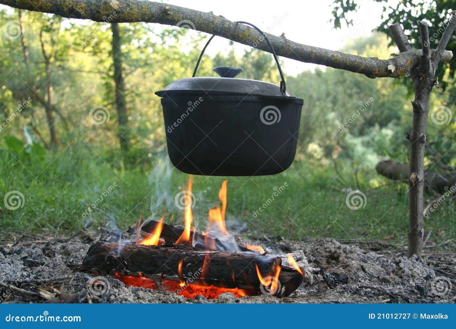 Cast Iron Campfire Kettles