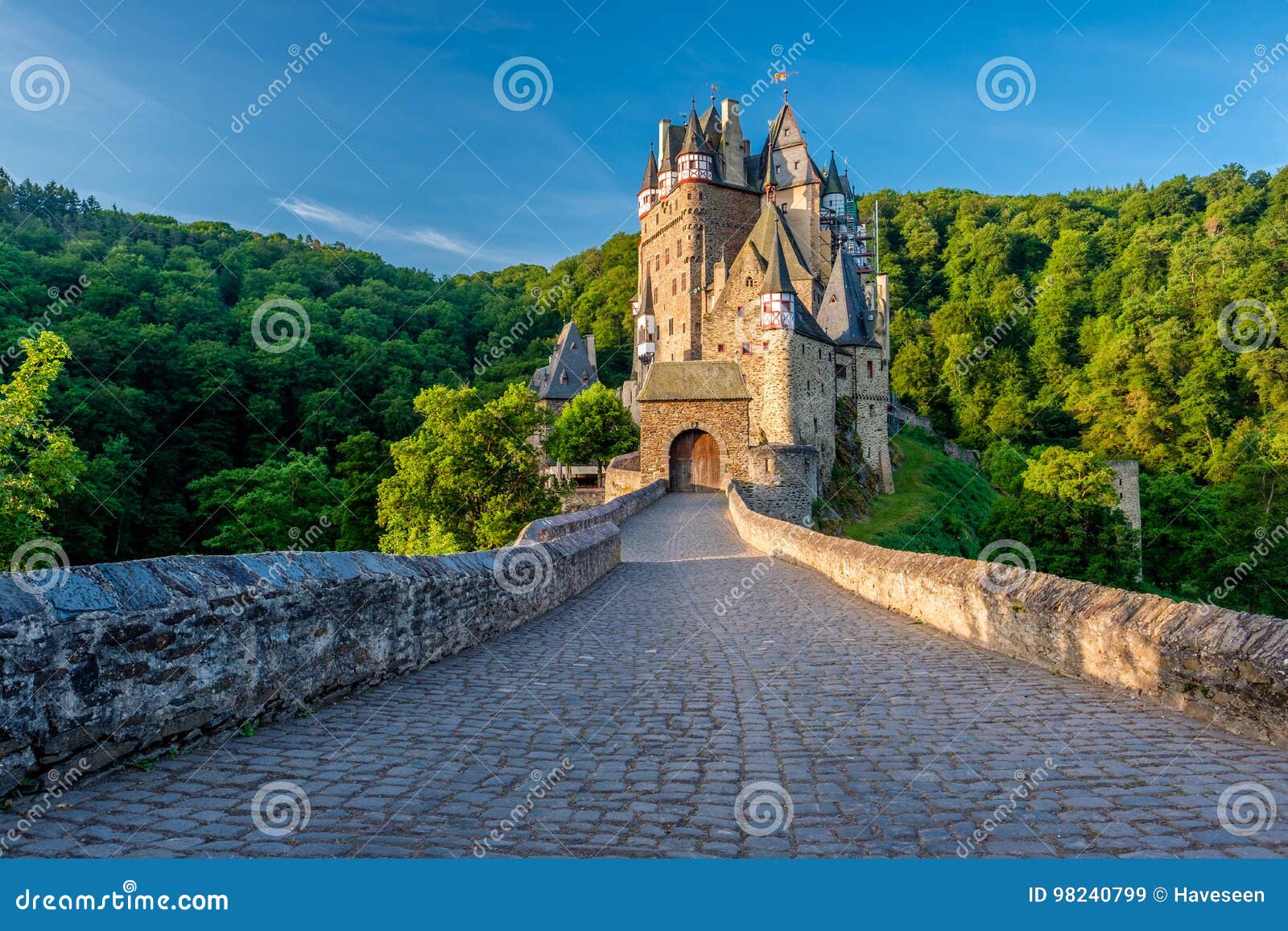 Castello Di Burg Eltz In Renania Palatinato Germania Immagine Stock Immagine Di Antico Medioevale