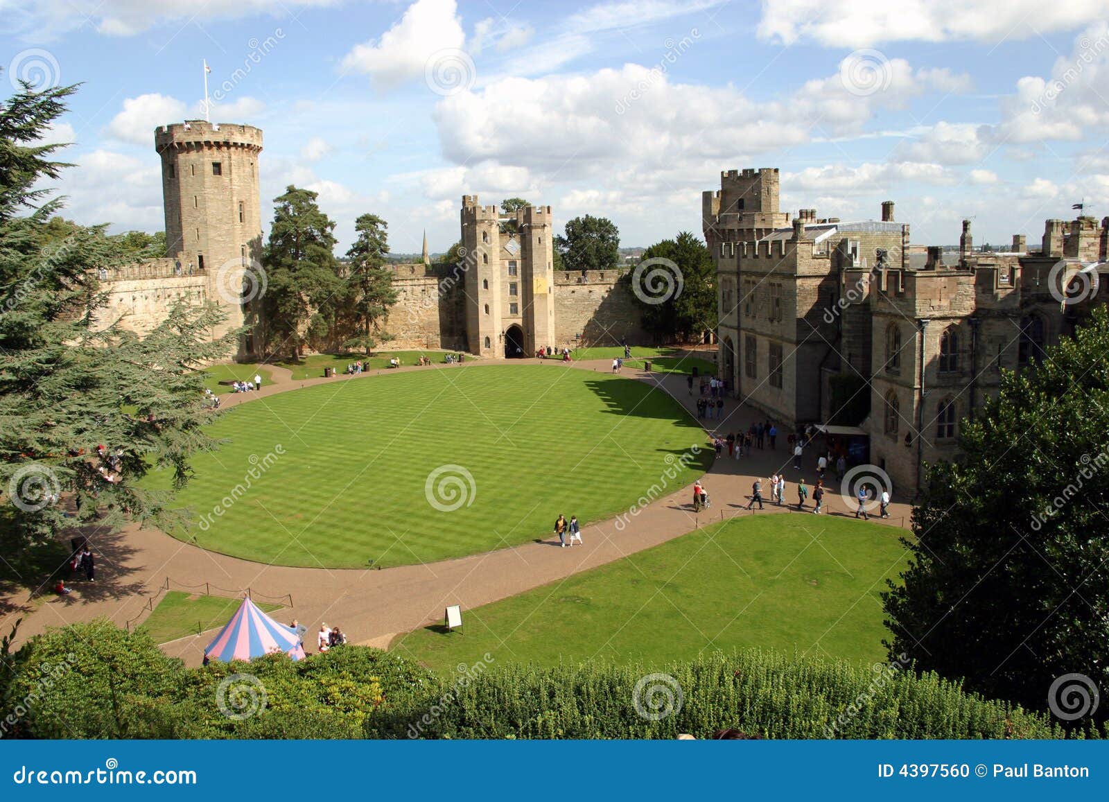 Castelo de Warwick foto de stock. Imagem de inglês, reino - 4397560, image size:1600x1157