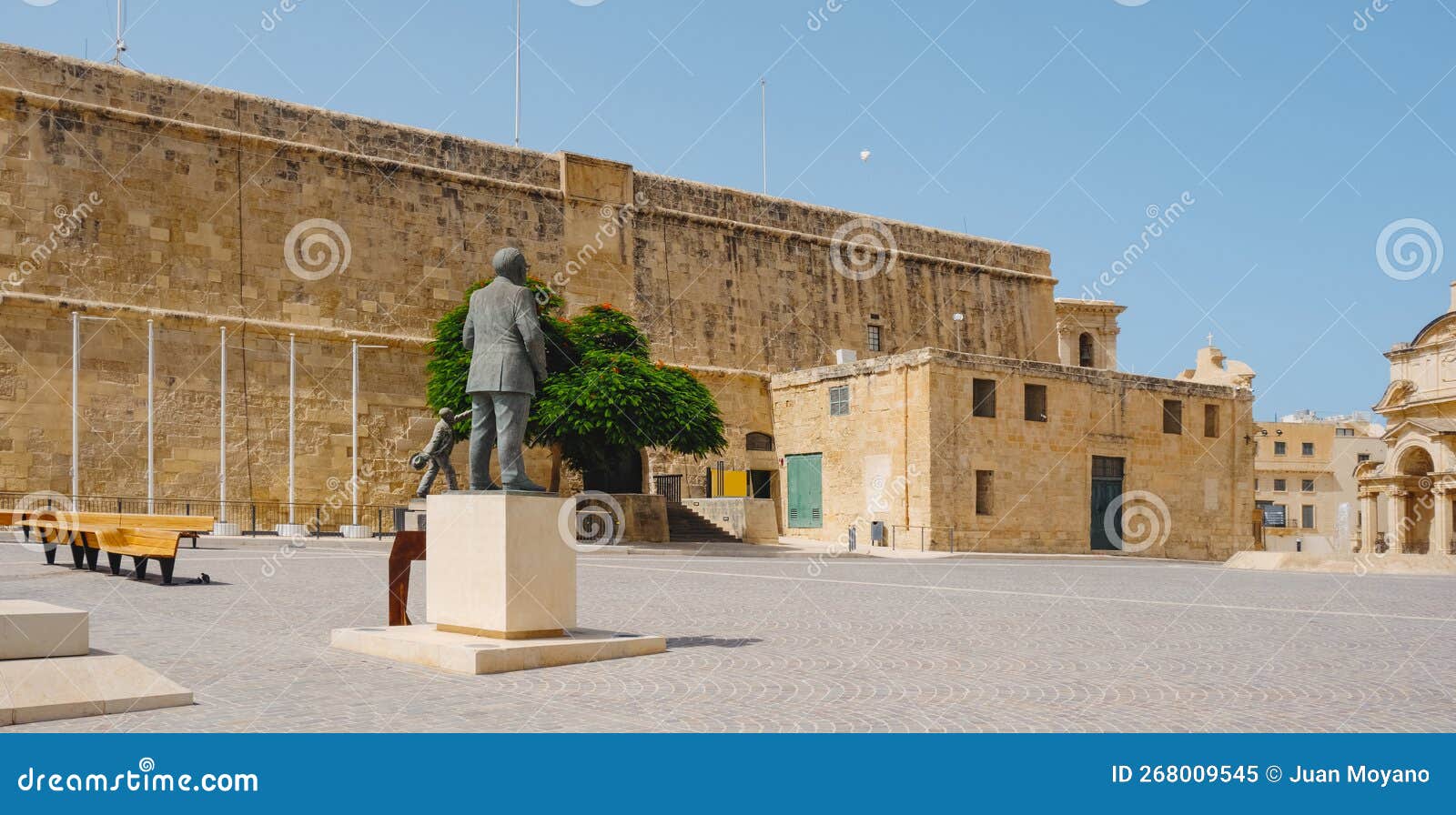 castille square in valletta, malta, panoramic format