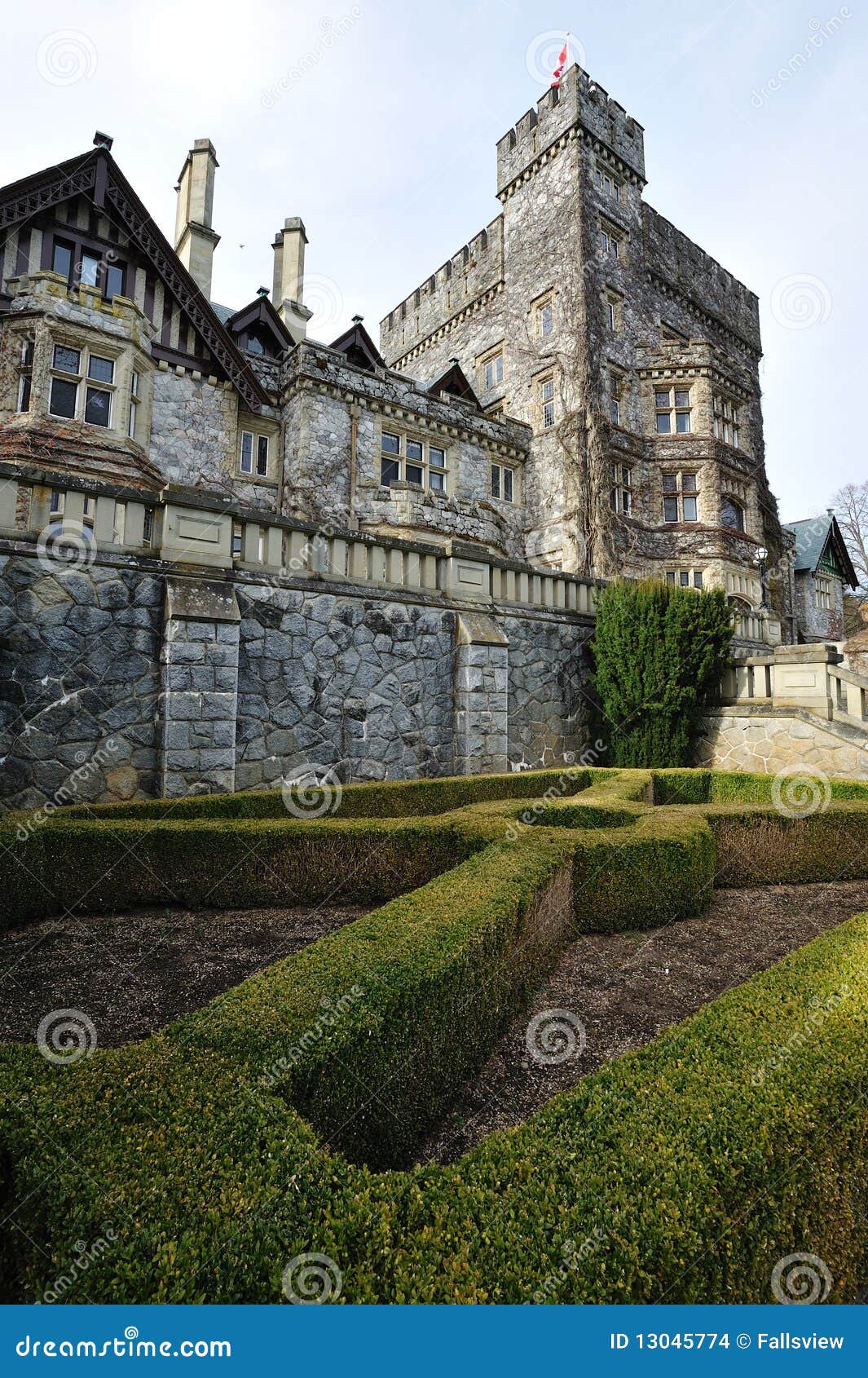 interior staircase at Craigdarroch Castle, Victoria, Vancouver Island,  British Columbia Stock Photo - Alamy, image size:1065x1690