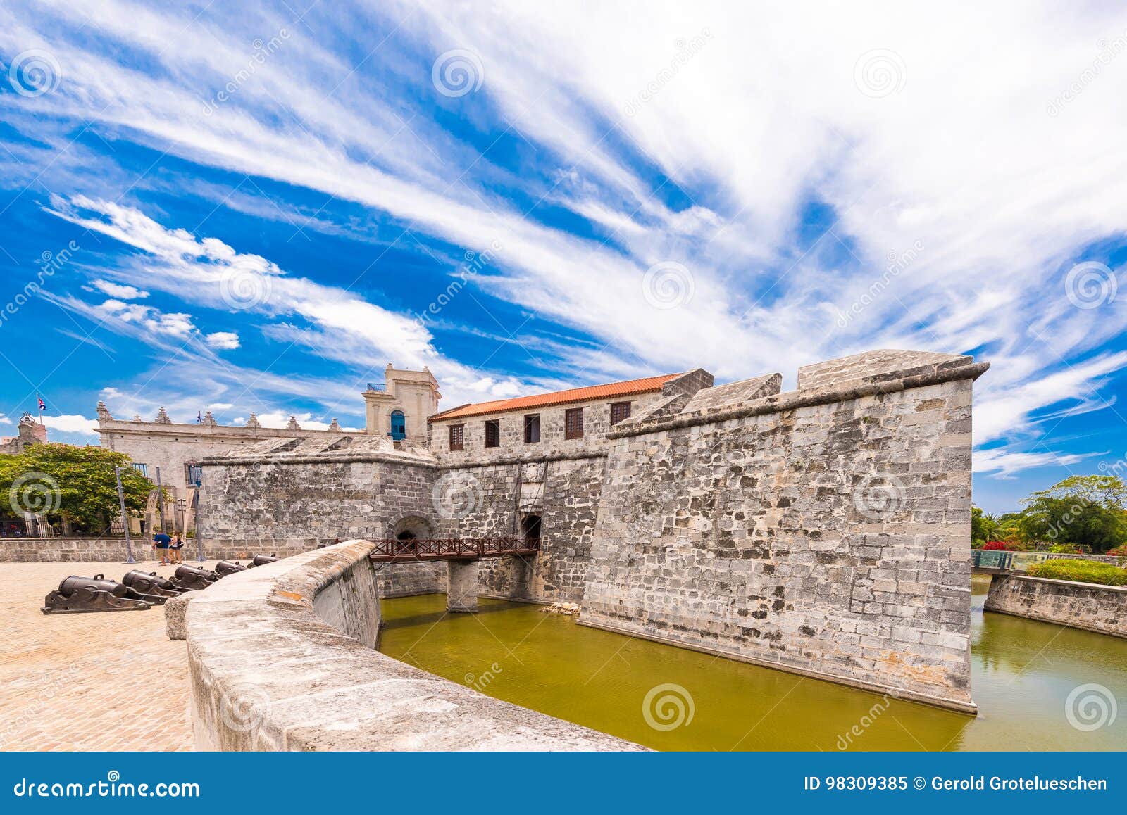 castillo de la real fuerza, havana, cuba. copy space for text.