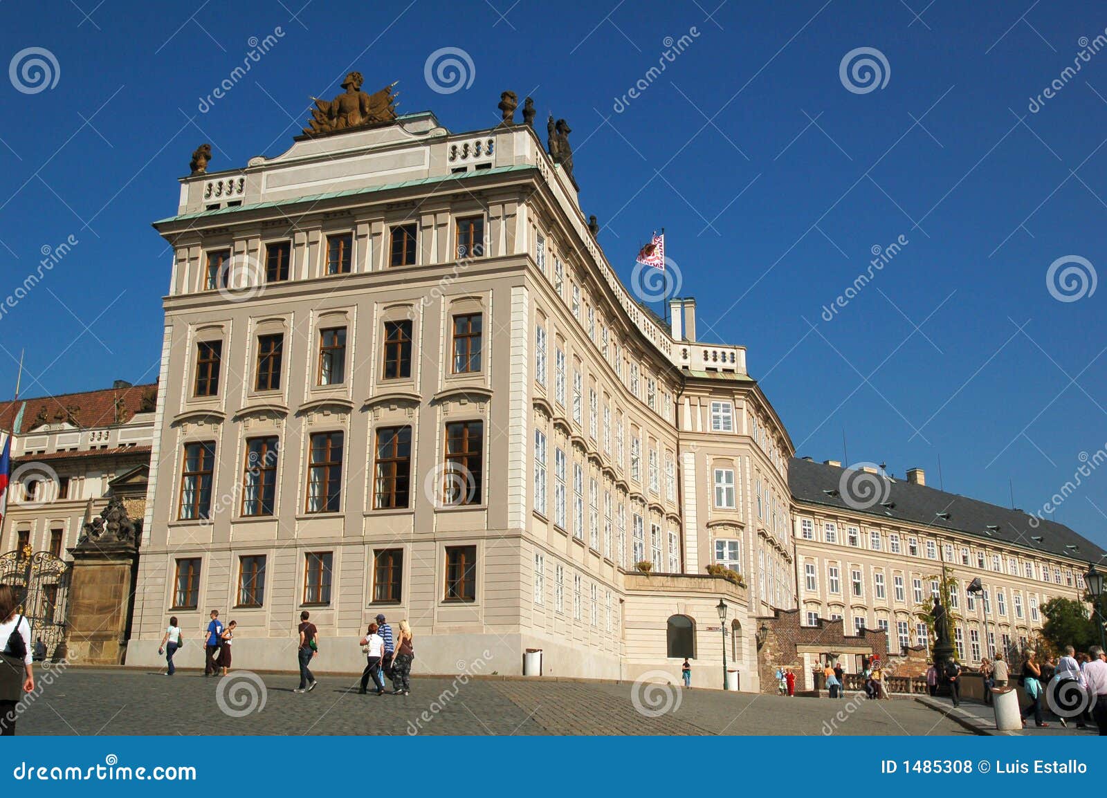 Edificio de la entrada del castillo de Praga