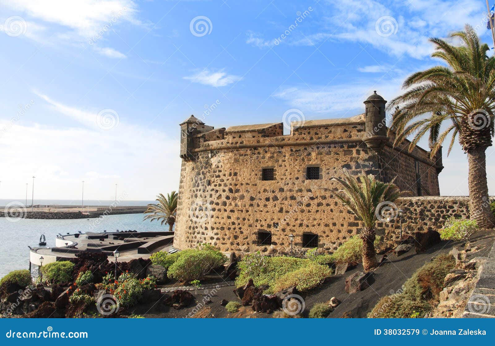 castillo de san jose in arrecife