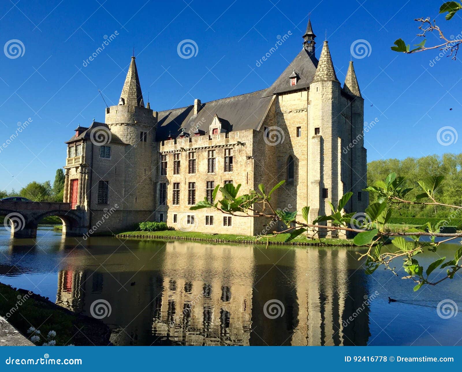 castle belgium europe kasteel van laarne